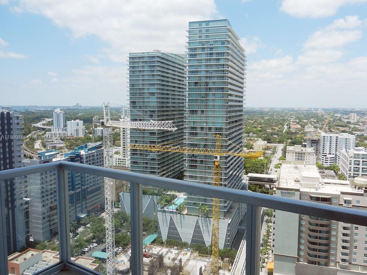 1050 Brickell Ave #2620