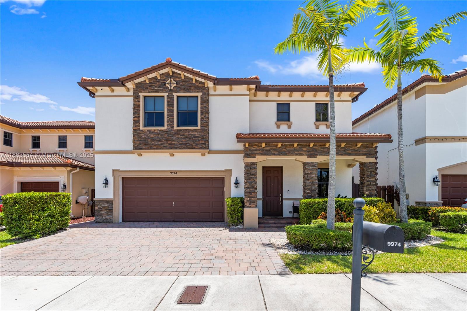 9974 NW 86th Ter