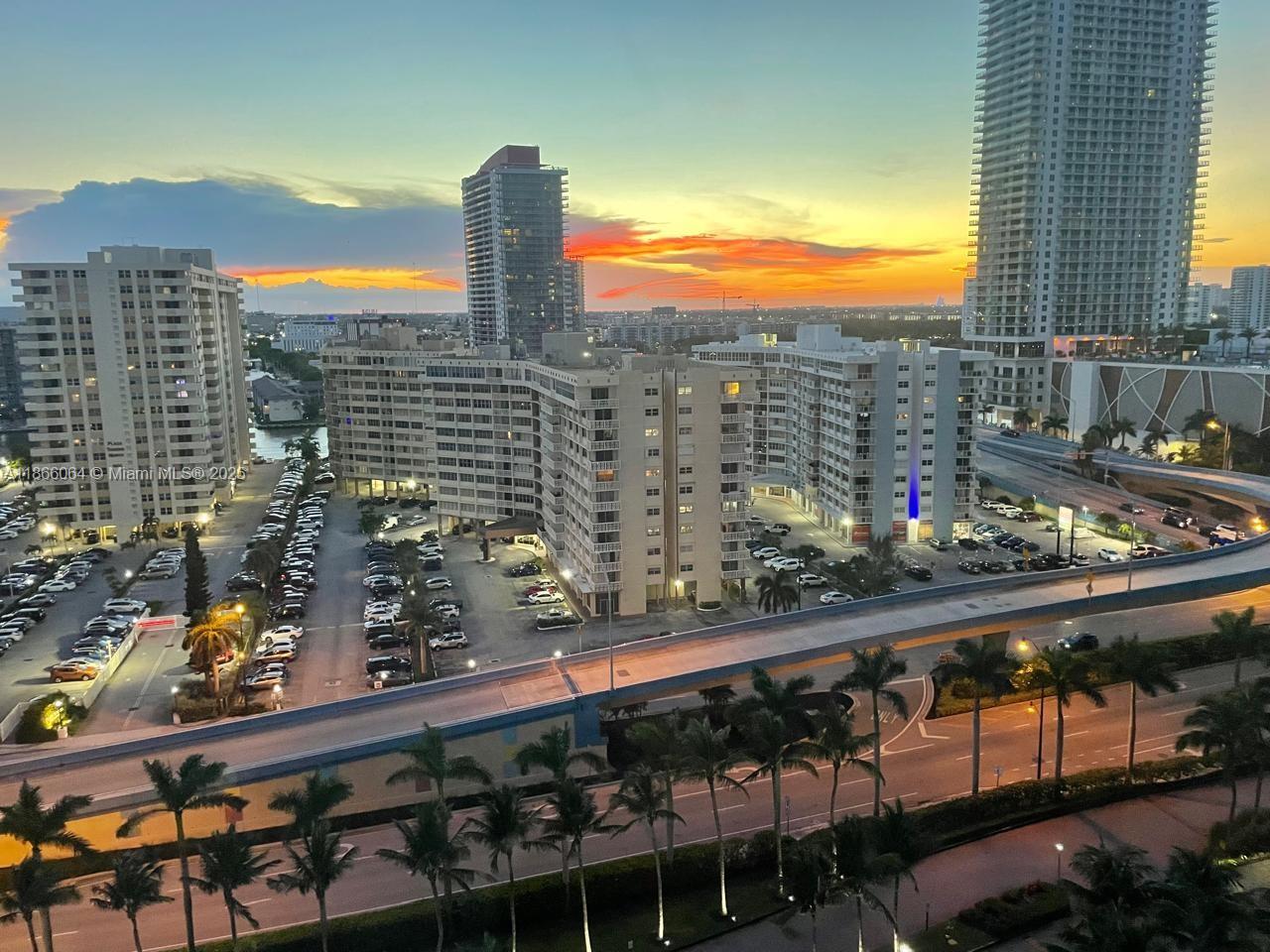 1830 S Ocean Dr #1507