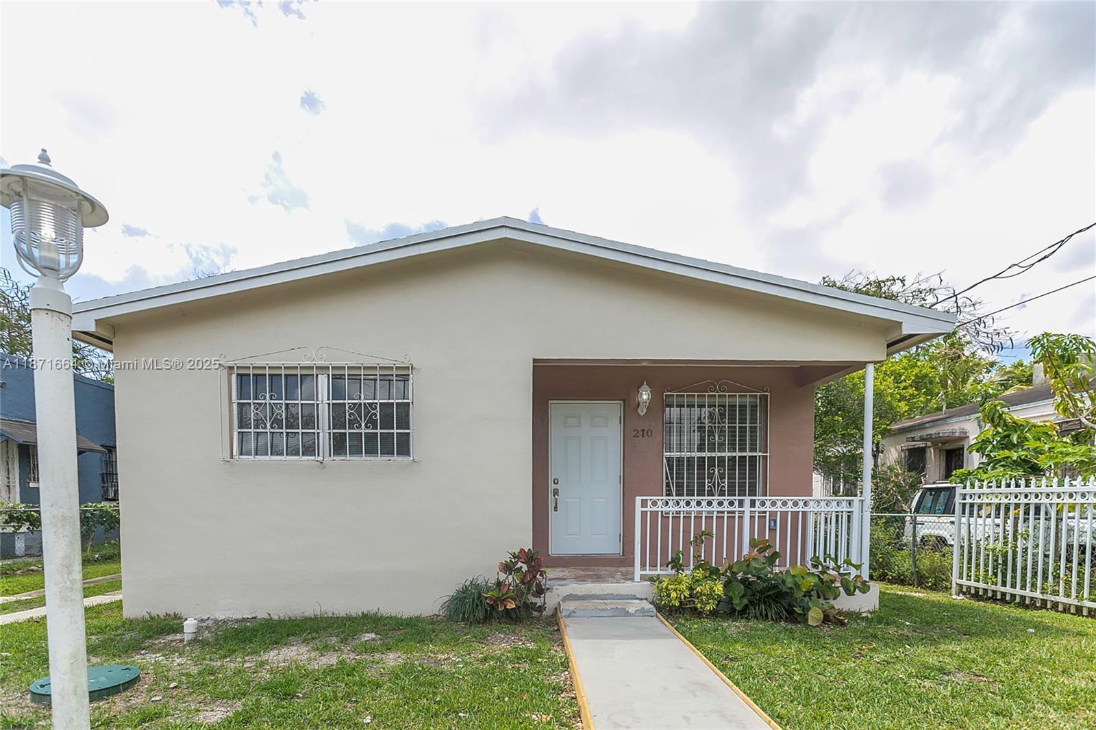 270 NW 81st St