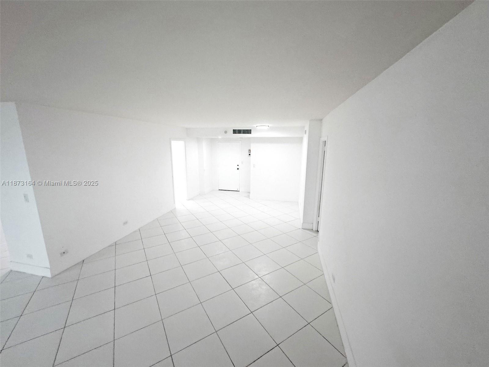 image Winston Towers13