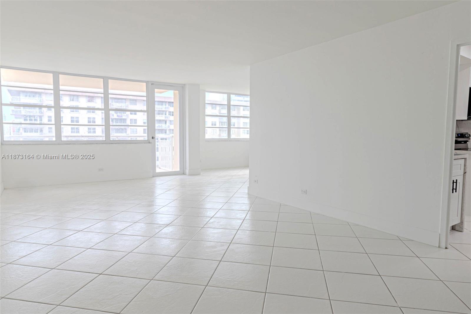 image Winston Towers19