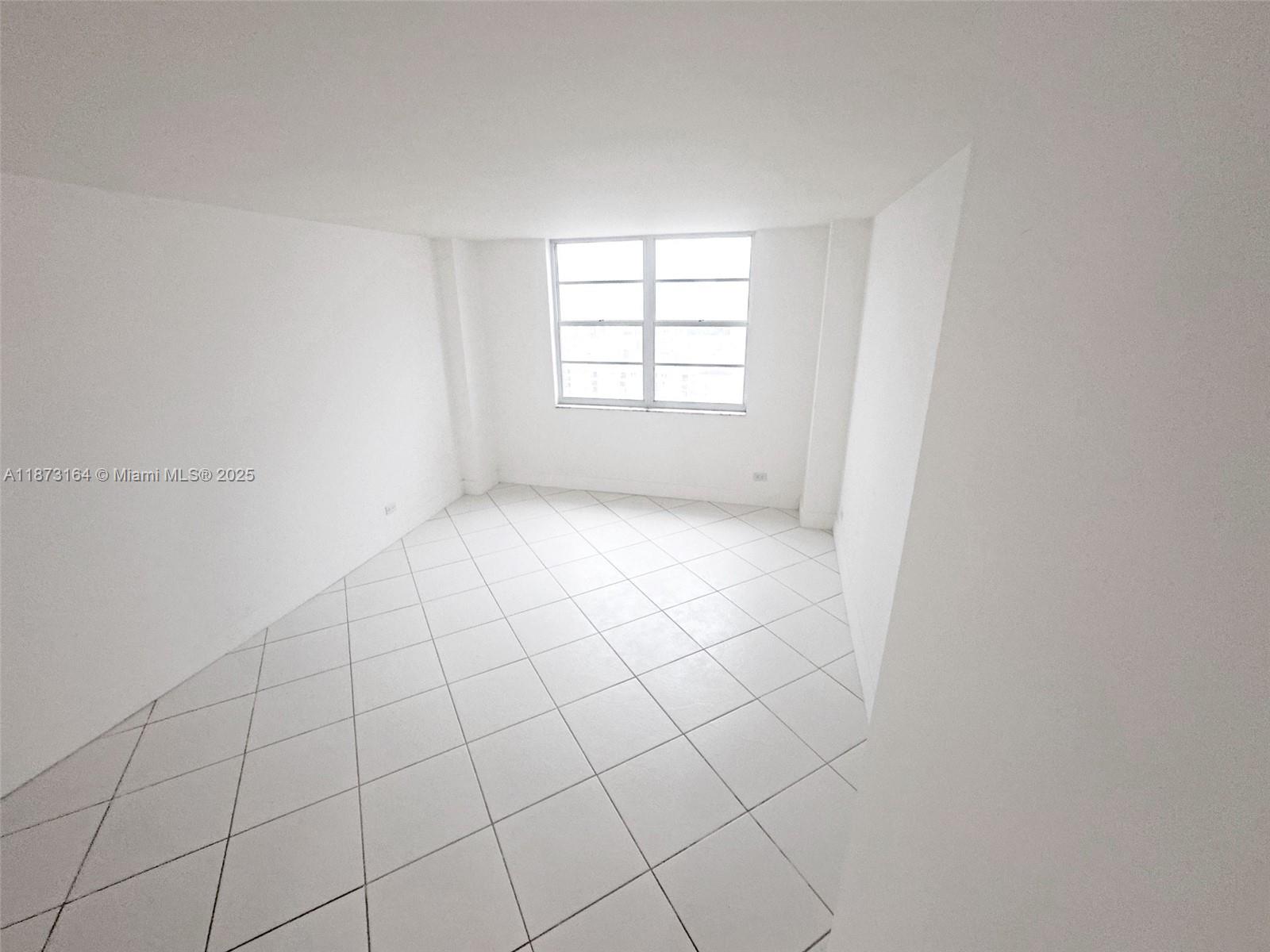 image Winston Towers21