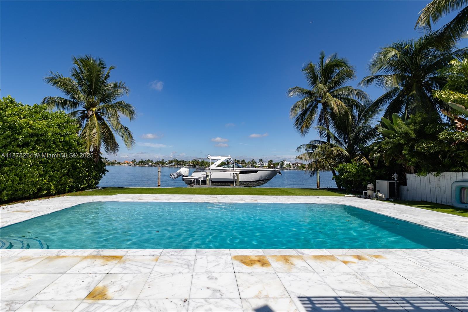 1215 N Biscayne Pt Rd Miami Beach, FL 33141