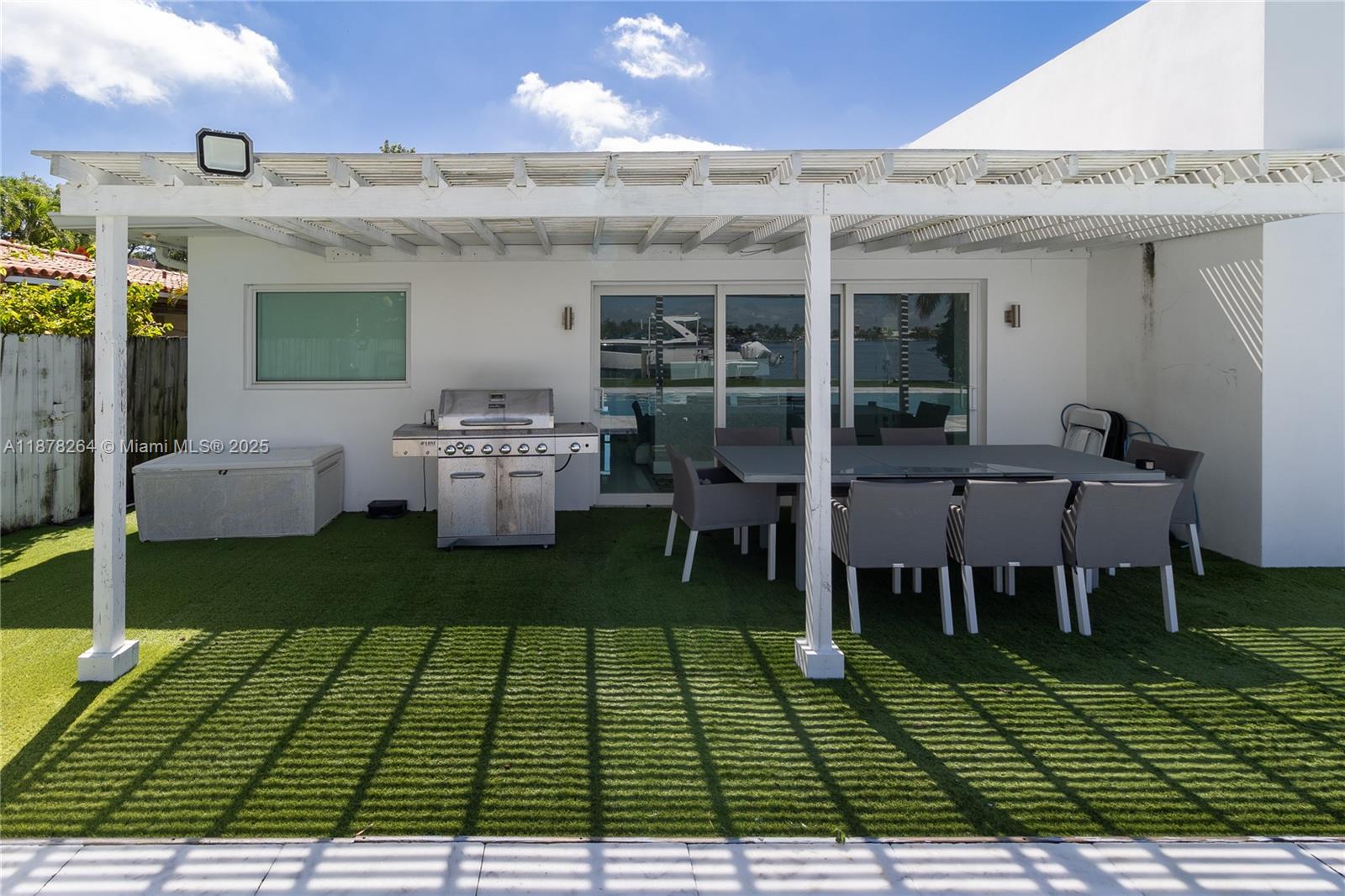 1215 N Biscayne Pt Rd Miami Beach, FL 33141