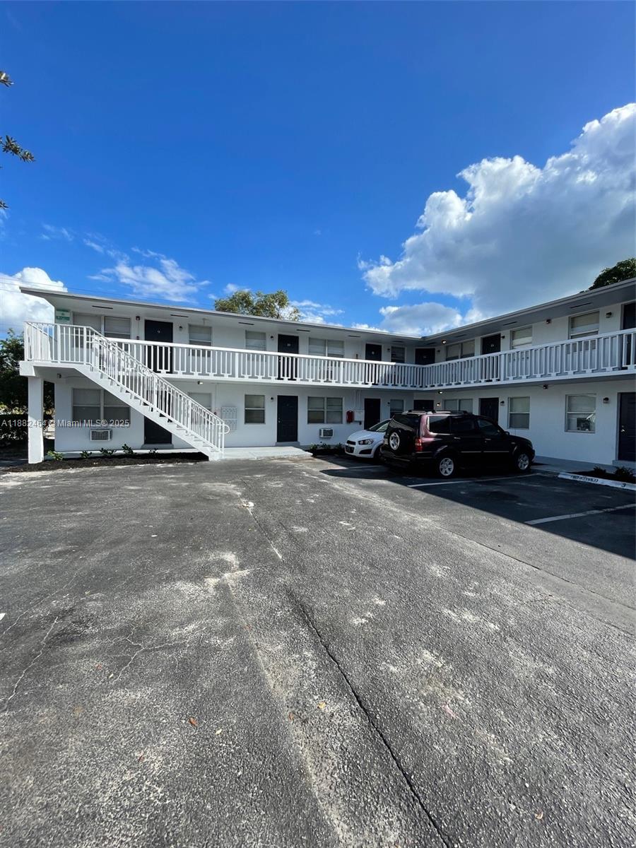 1102 S K St #9