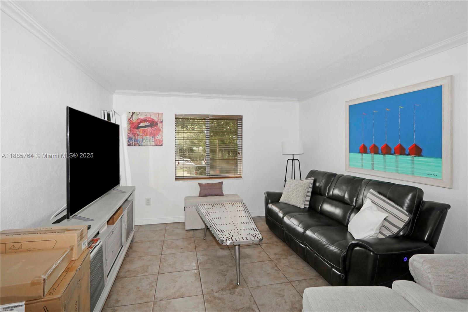 8617 SW 68th Ct #24 Pinecrest, FL 33156 8617 SW 68th Ct #24 Pinecrest, FL 33156