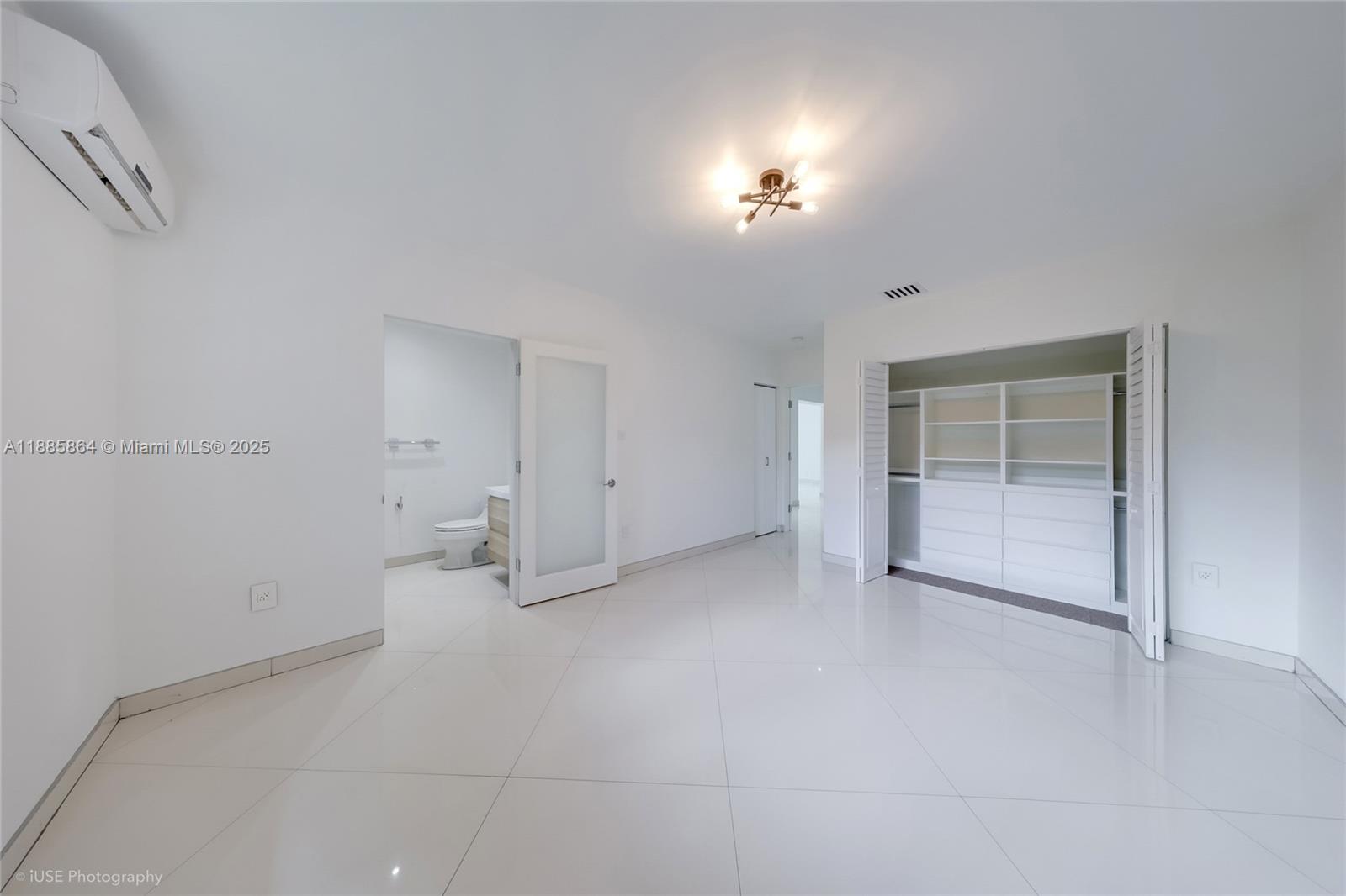850 N Venetian Dr Miami, FL 33139 850 N Venetian Dr Miami, FL 33139