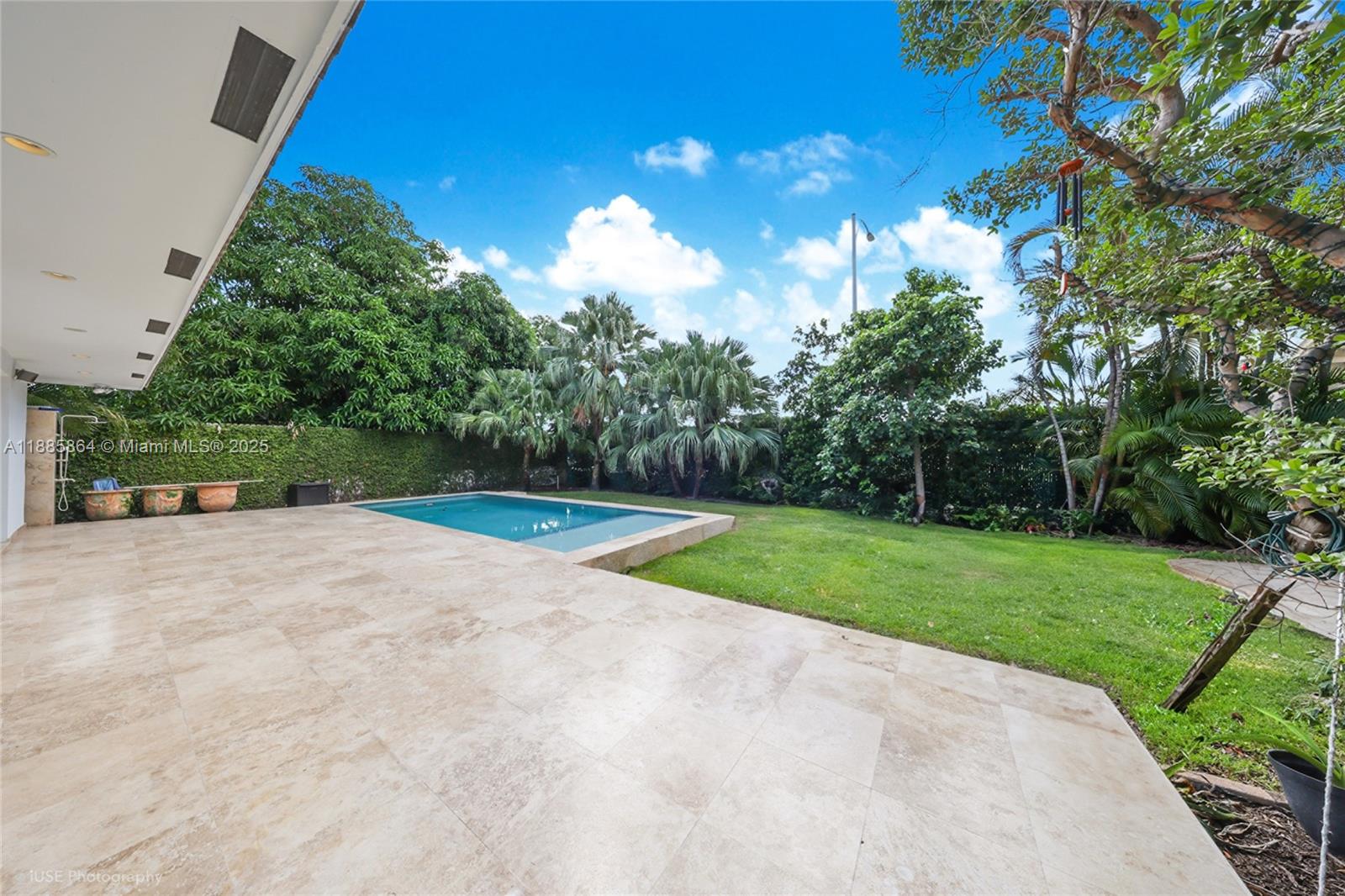 850 N Venetian Dr Miami, FL 33139 850 N Venetian Dr Miami, FL 33139