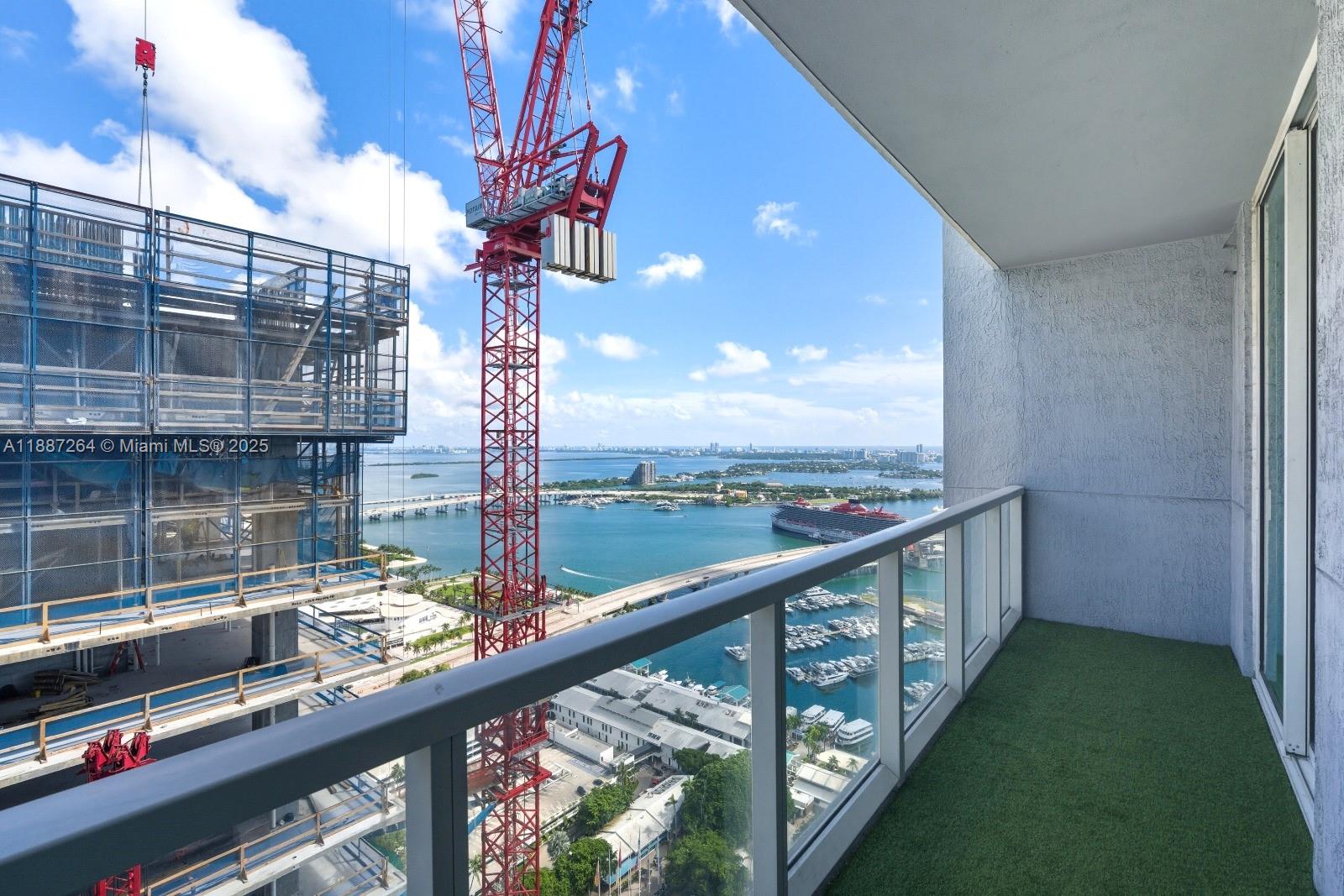 image Vizcayne North Condo18