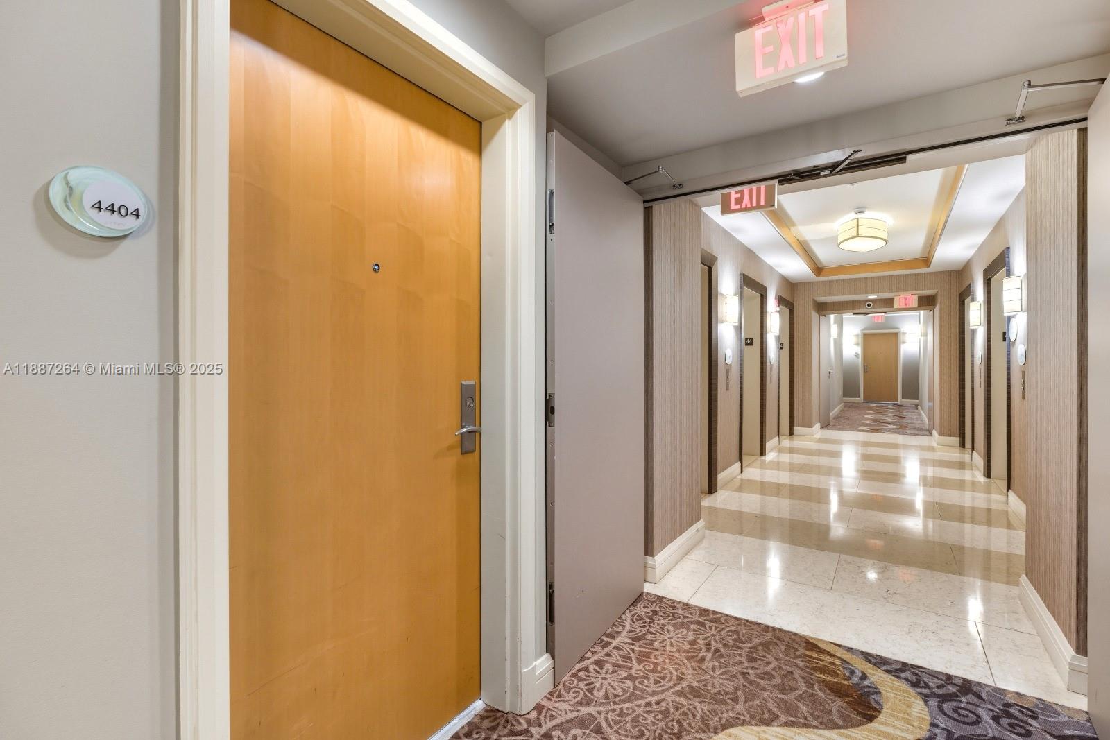 image Vizcayne North Condo5