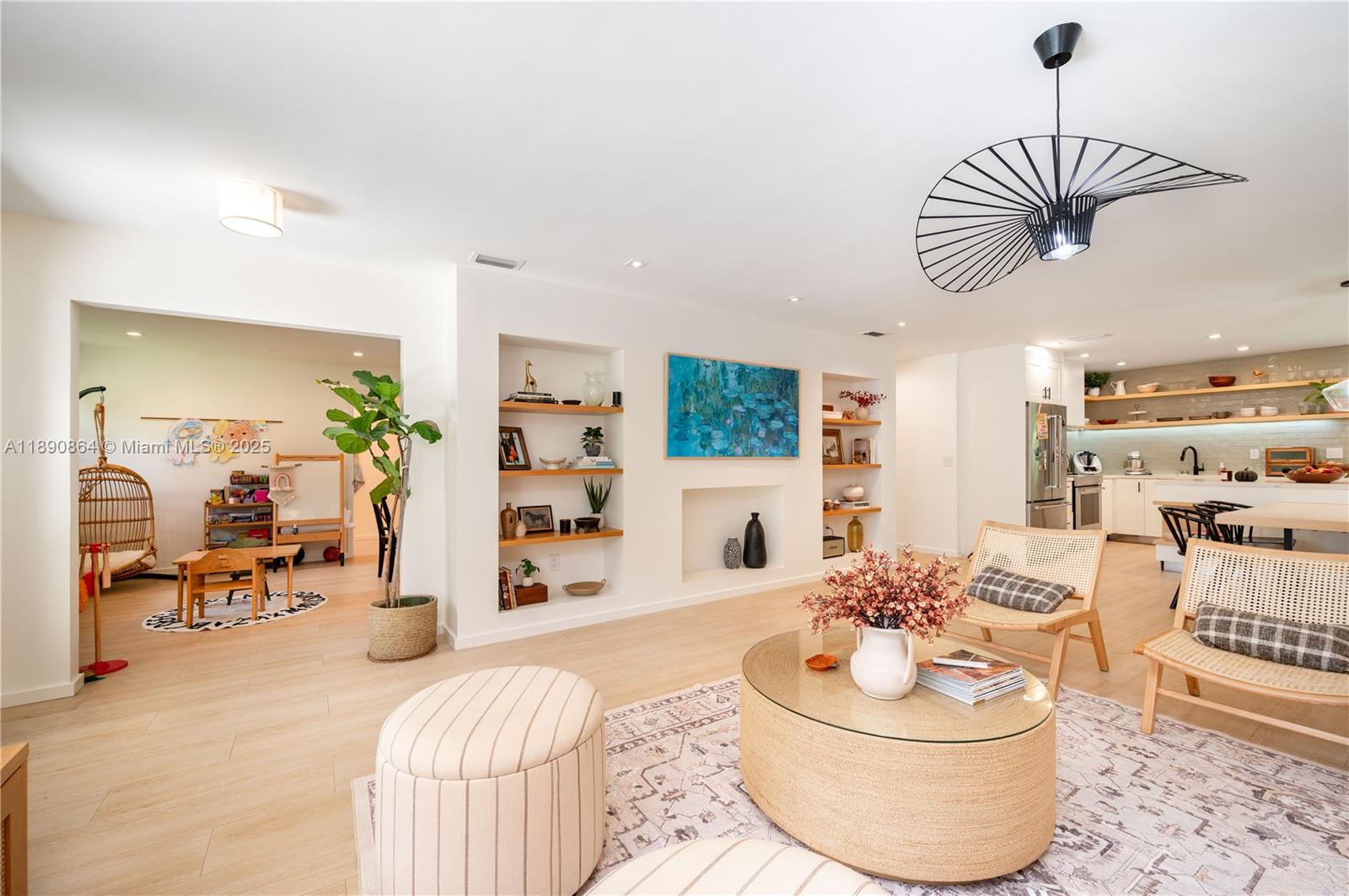 4250 SW 57th Ave South Miami, FL 33155