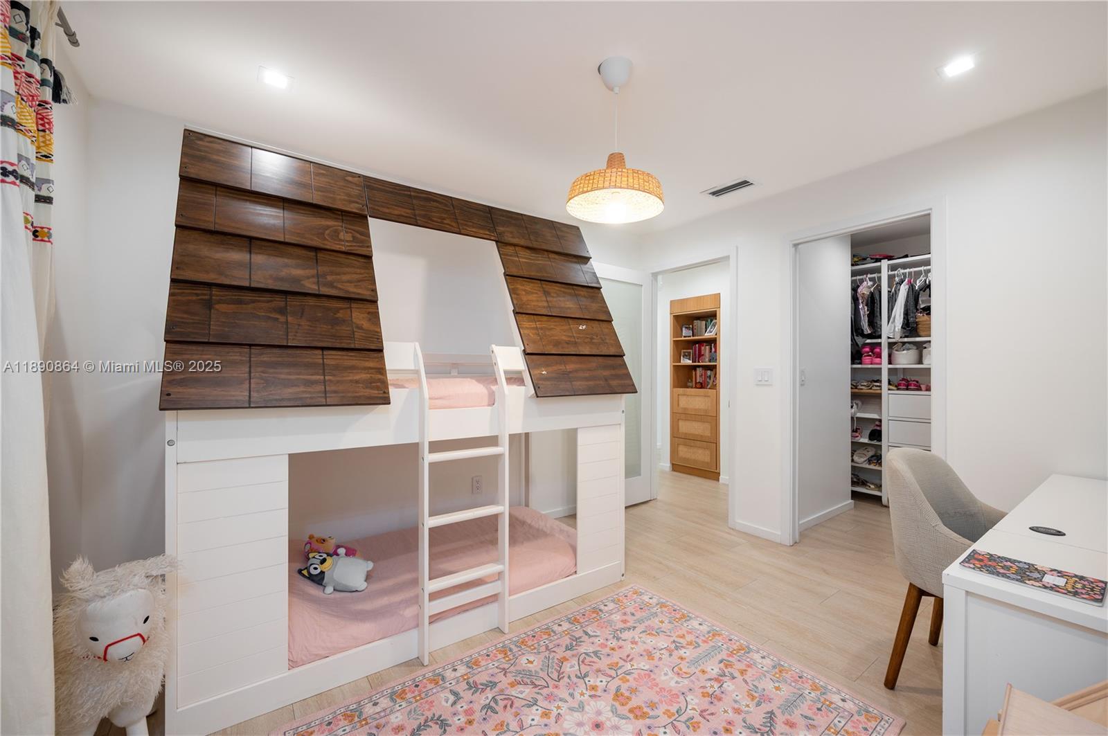 4250 SW 57th Ave South Miami, FL 33155