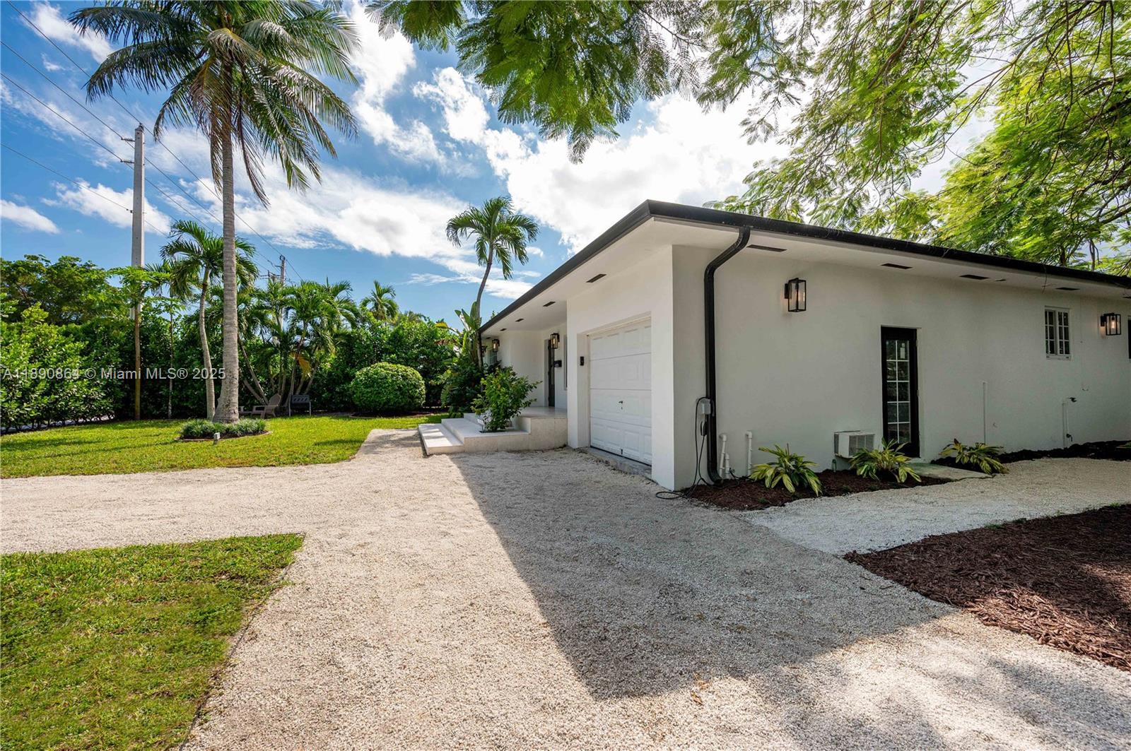 4250 SW 57th Ave South Miami, FL 33155