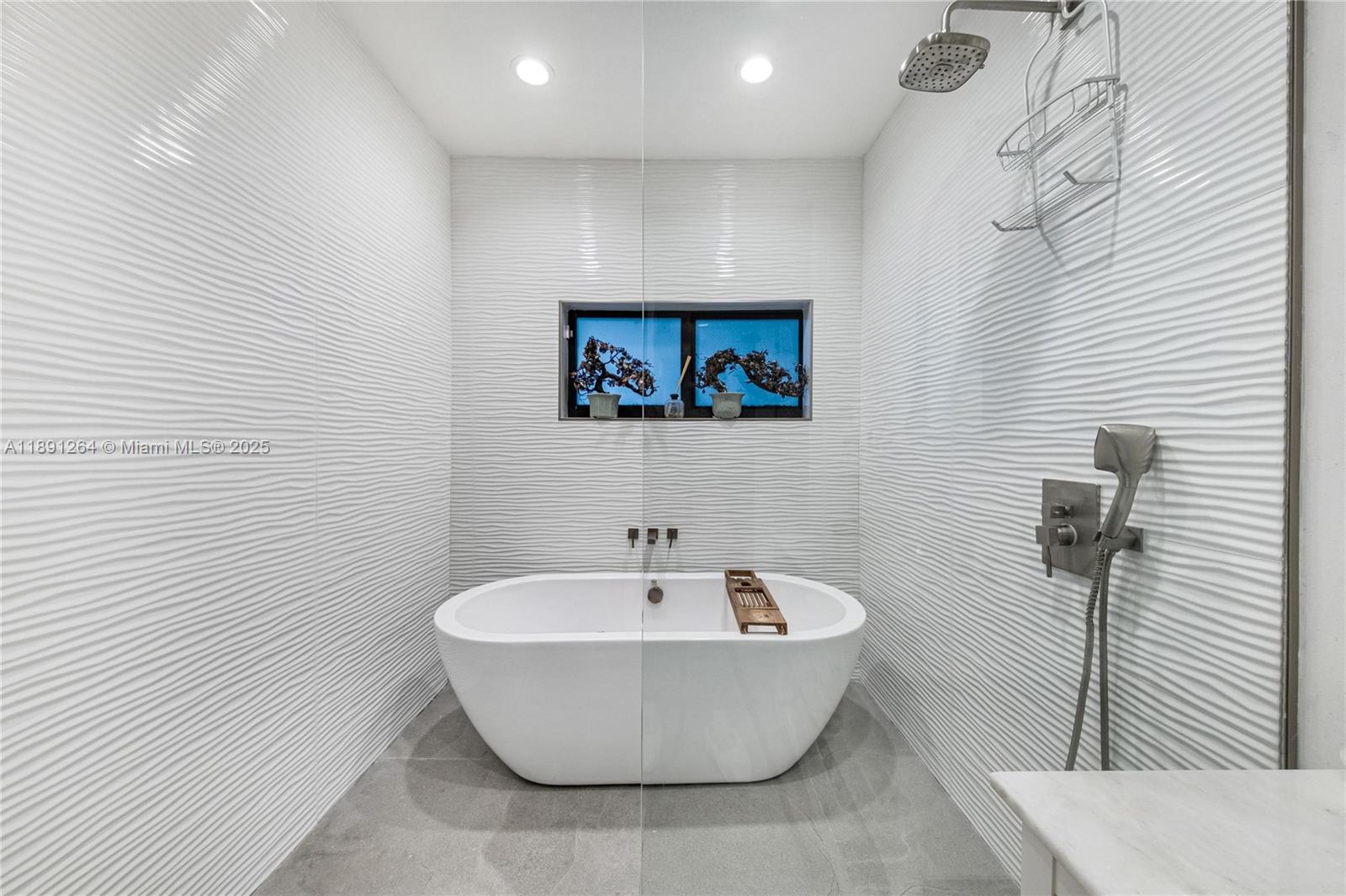 114 2nd Dilido Ter Miami Beach, FL 33139