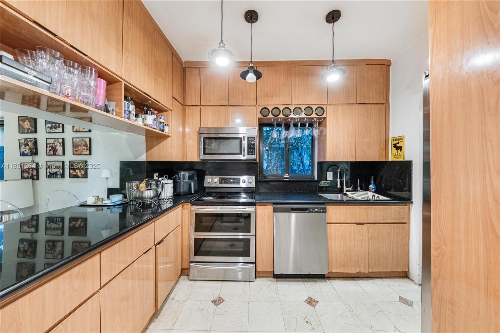 114 2nd Dilido Ter Miami Beach, FL 33139