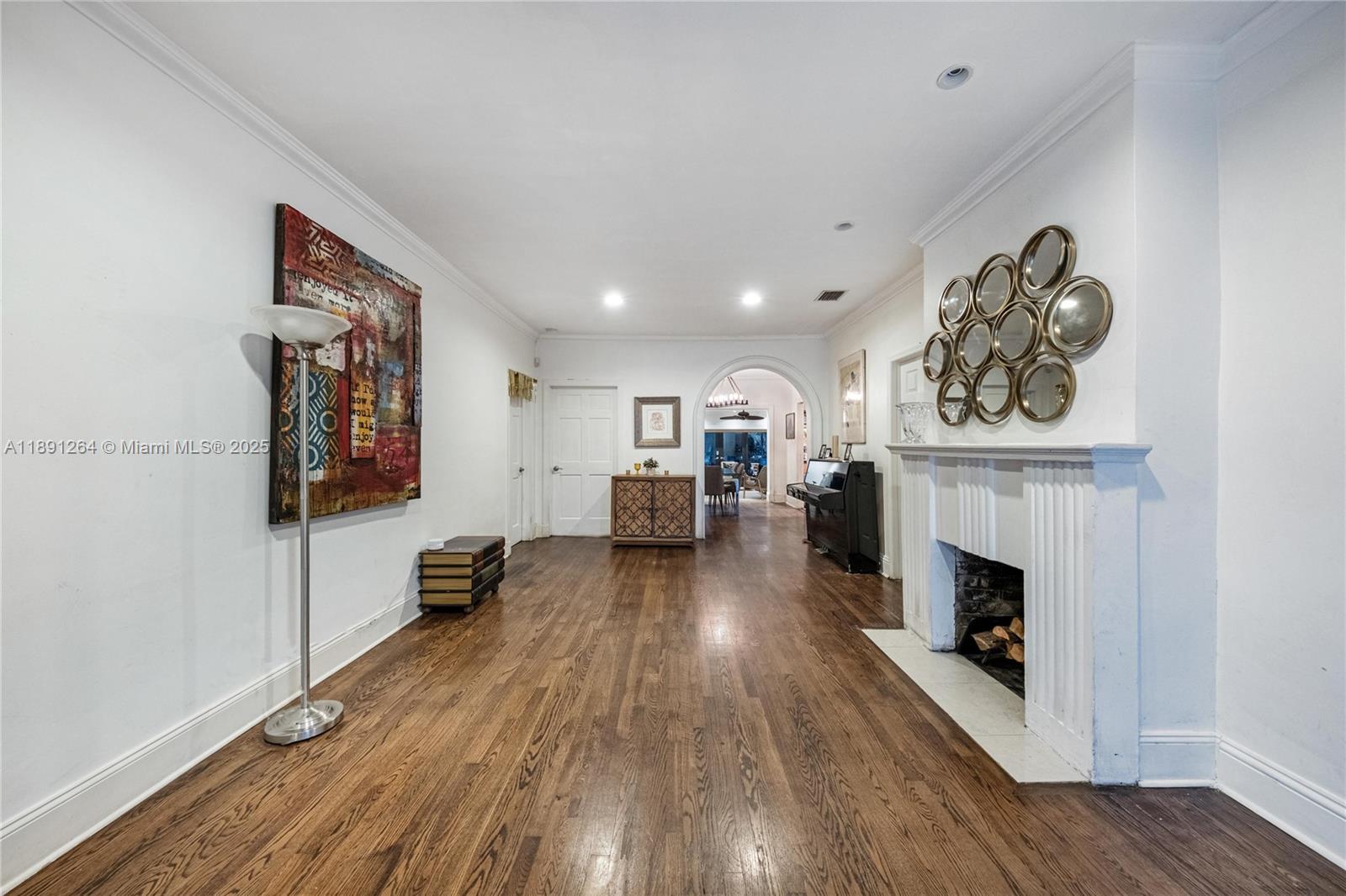 114 2nd Dilido Ter Miami Beach, FL 33139