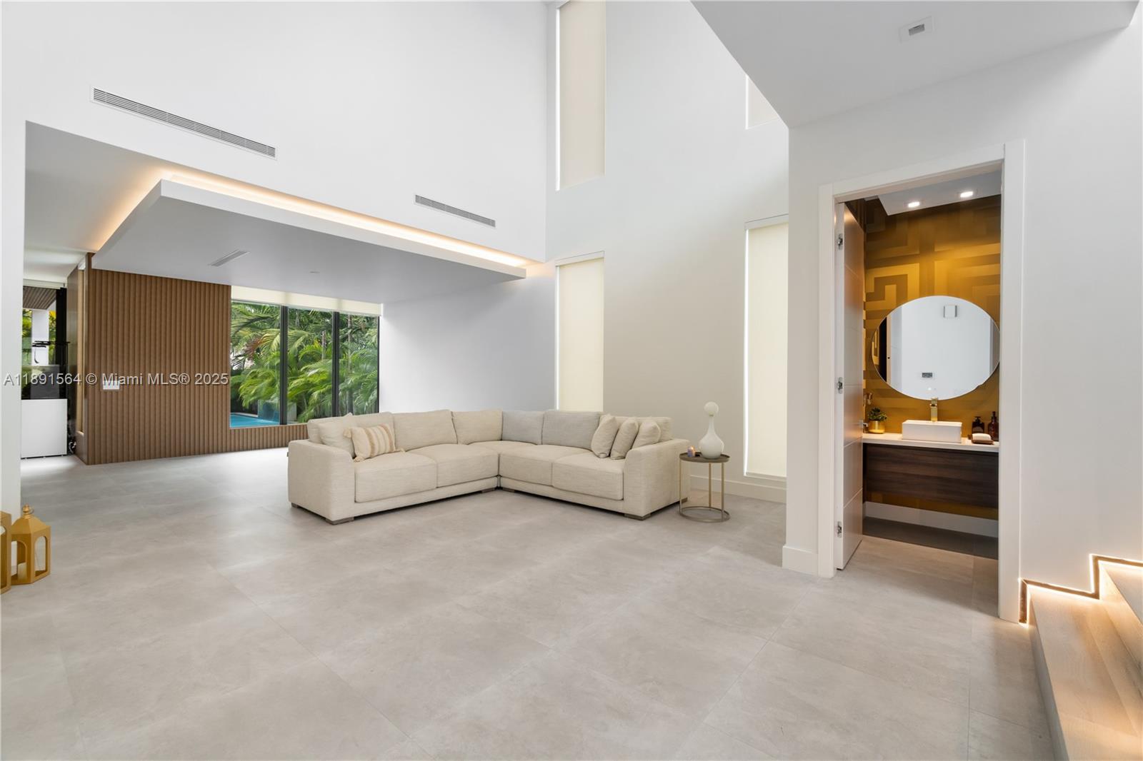 Undisclosed Address Doral, FL 33178