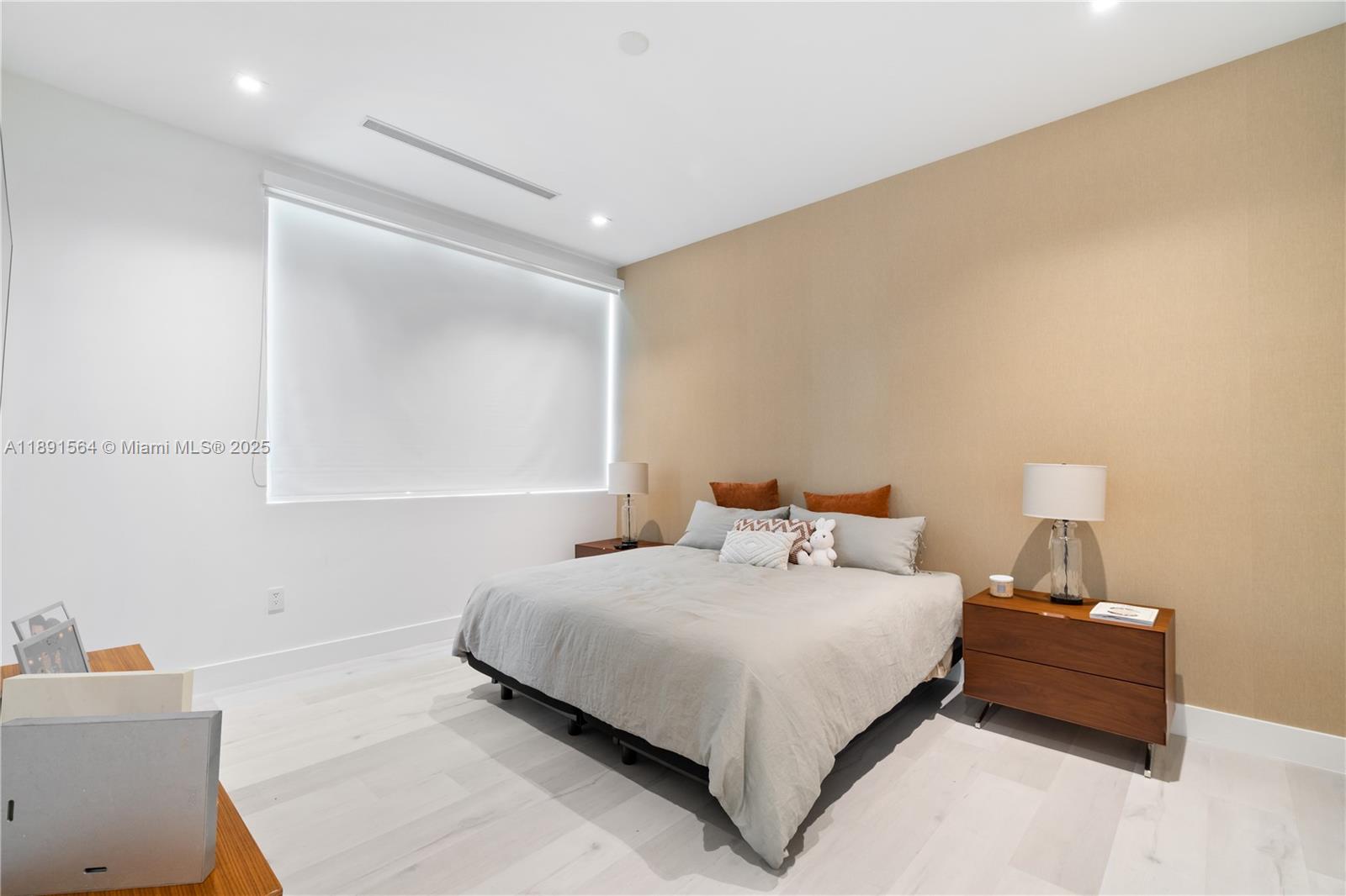 Undisclosed Address Doral, FL 33178