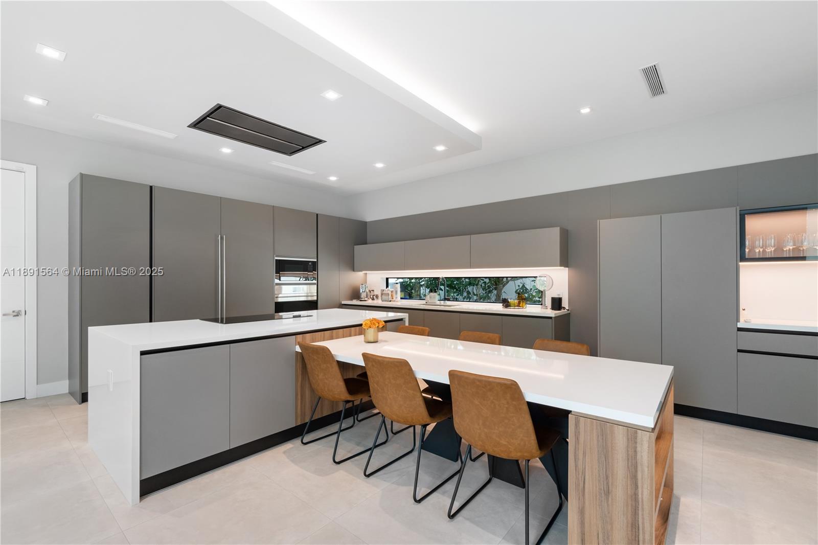 Undisclosed Address Doral, FL 33178