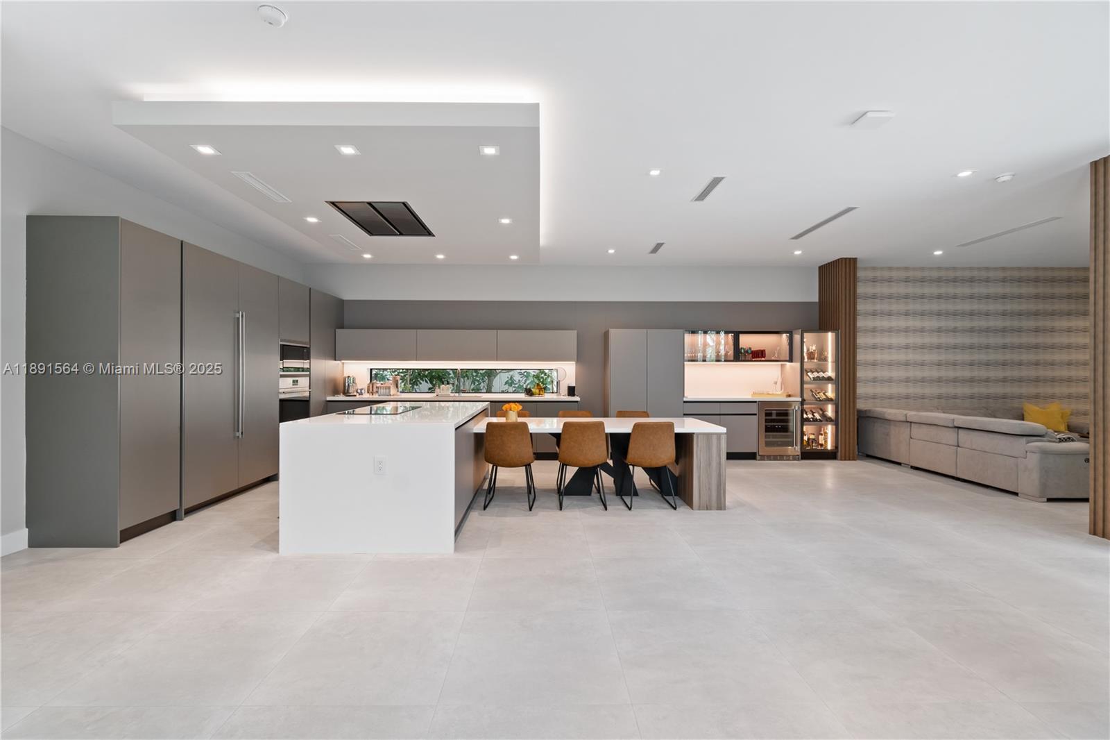 Undisclosed Address Doral, FL 33178