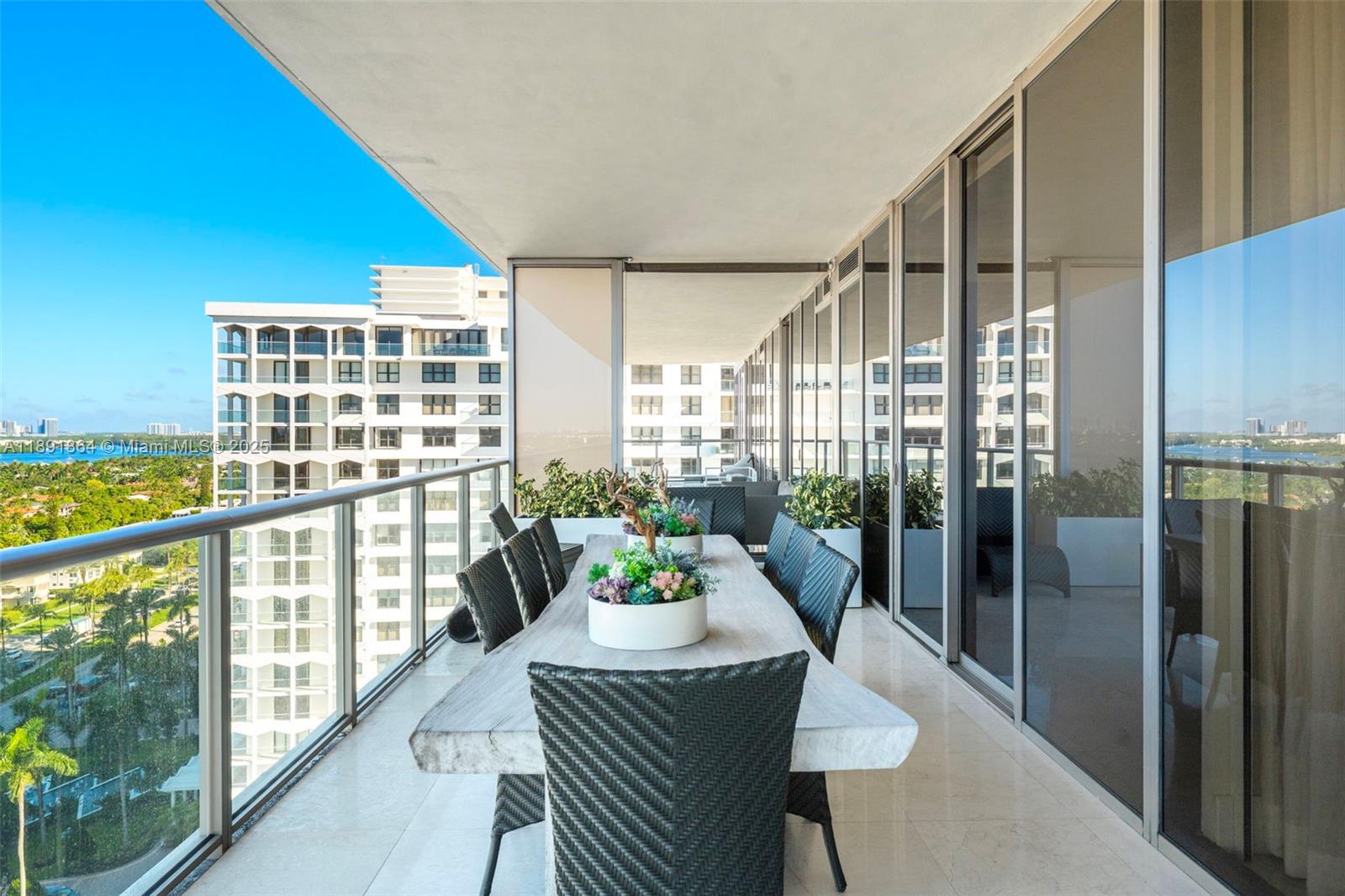 image St. Regis Bal Harbour46