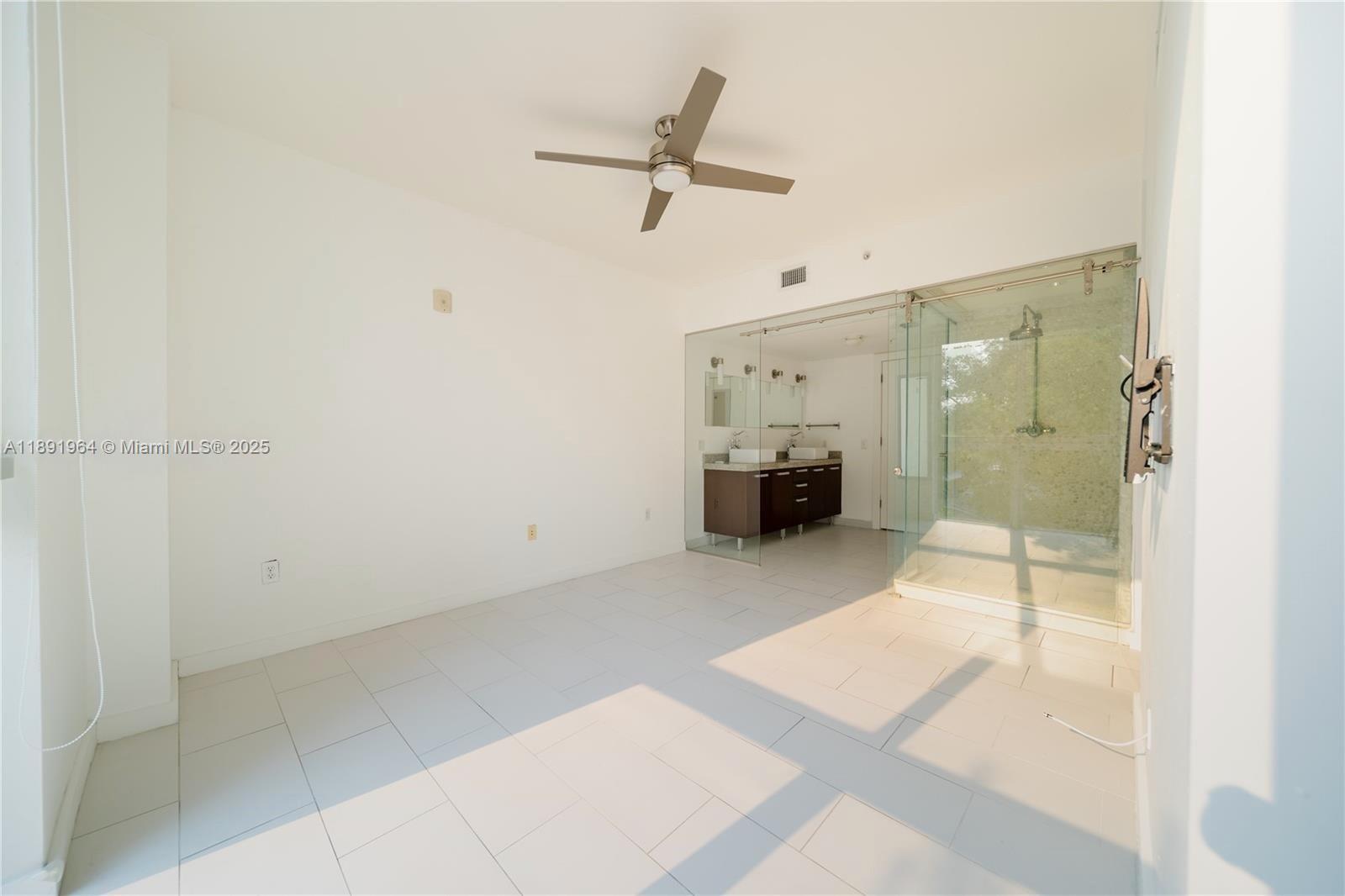 720 NE 62nd St #311 Miami, FL 33138