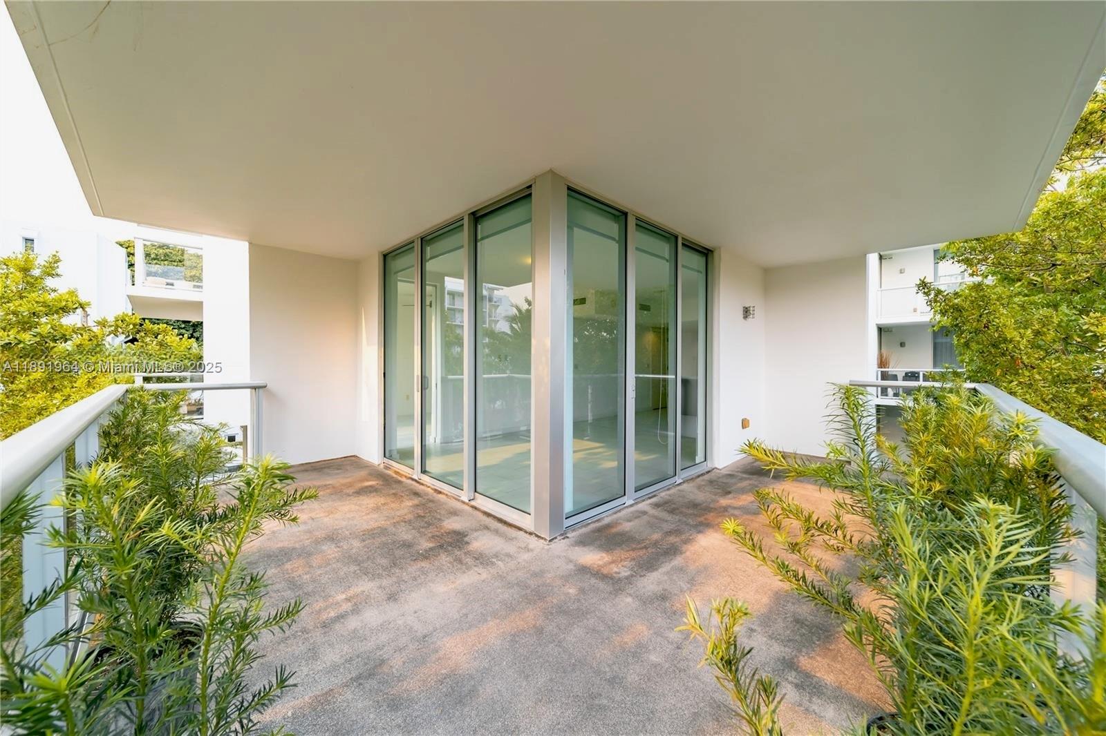 720 NE 62nd St #311 Miami, FL 33138