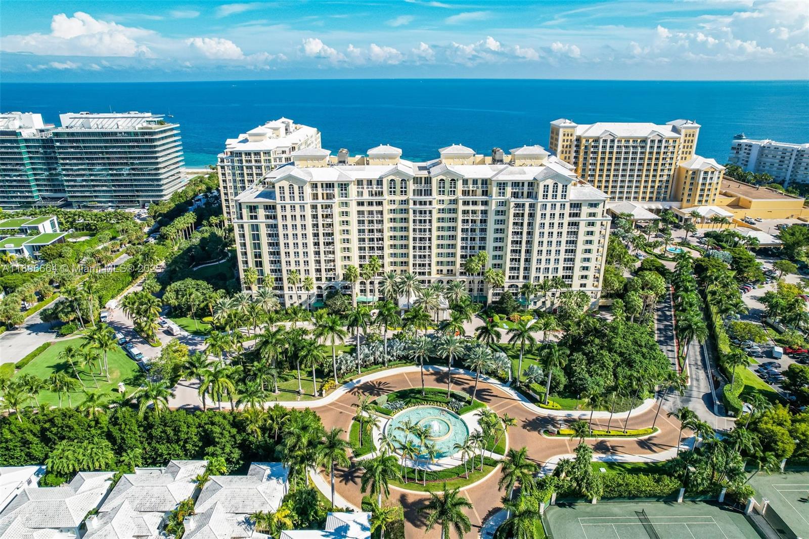 445 Grand Bay Dr #1001
