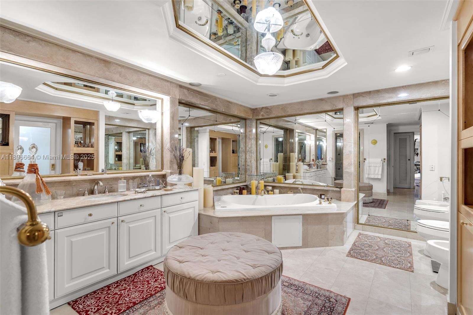 445 Grand Bay Dr #1001 Key Biscayne, FL 33149 445 Grand Bay Dr #1001 Key Biscayne, FL 33149