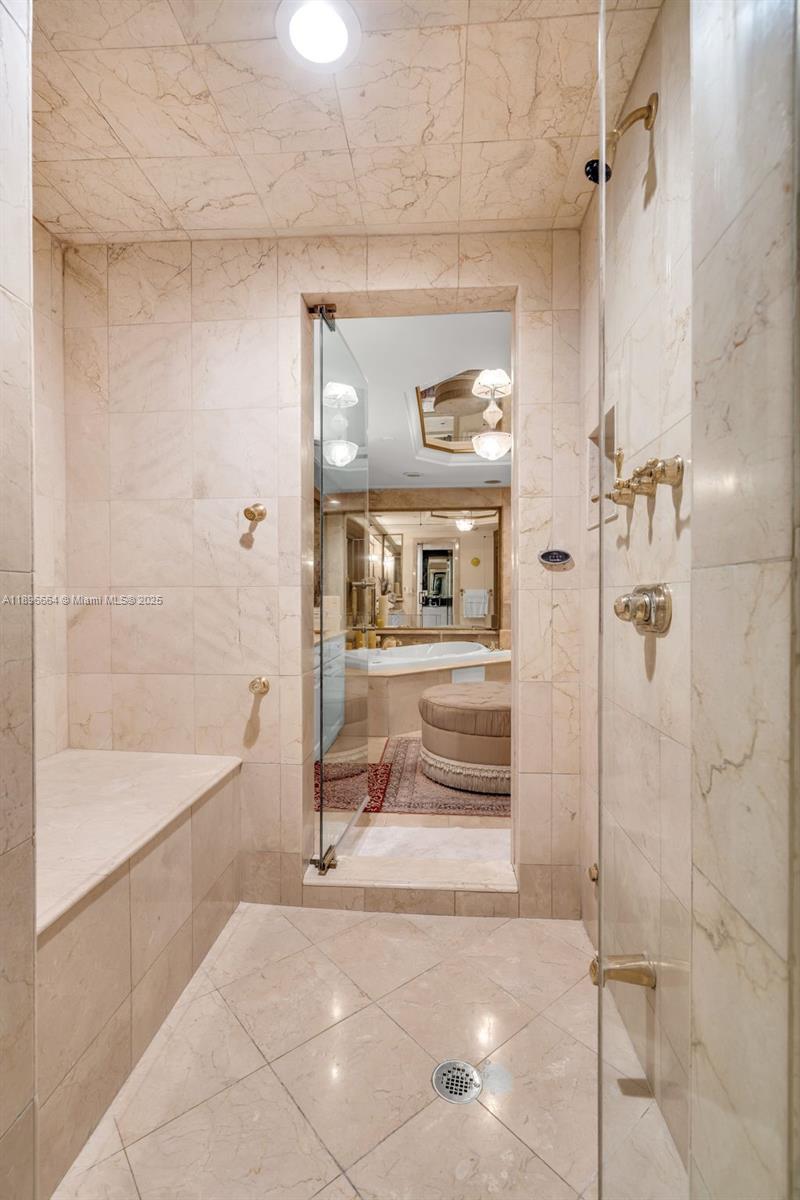 445 Grand Bay Dr #1001 Key Biscayne, FL 33149 445 Grand Bay Dr #1001 Key Biscayne, FL 33149