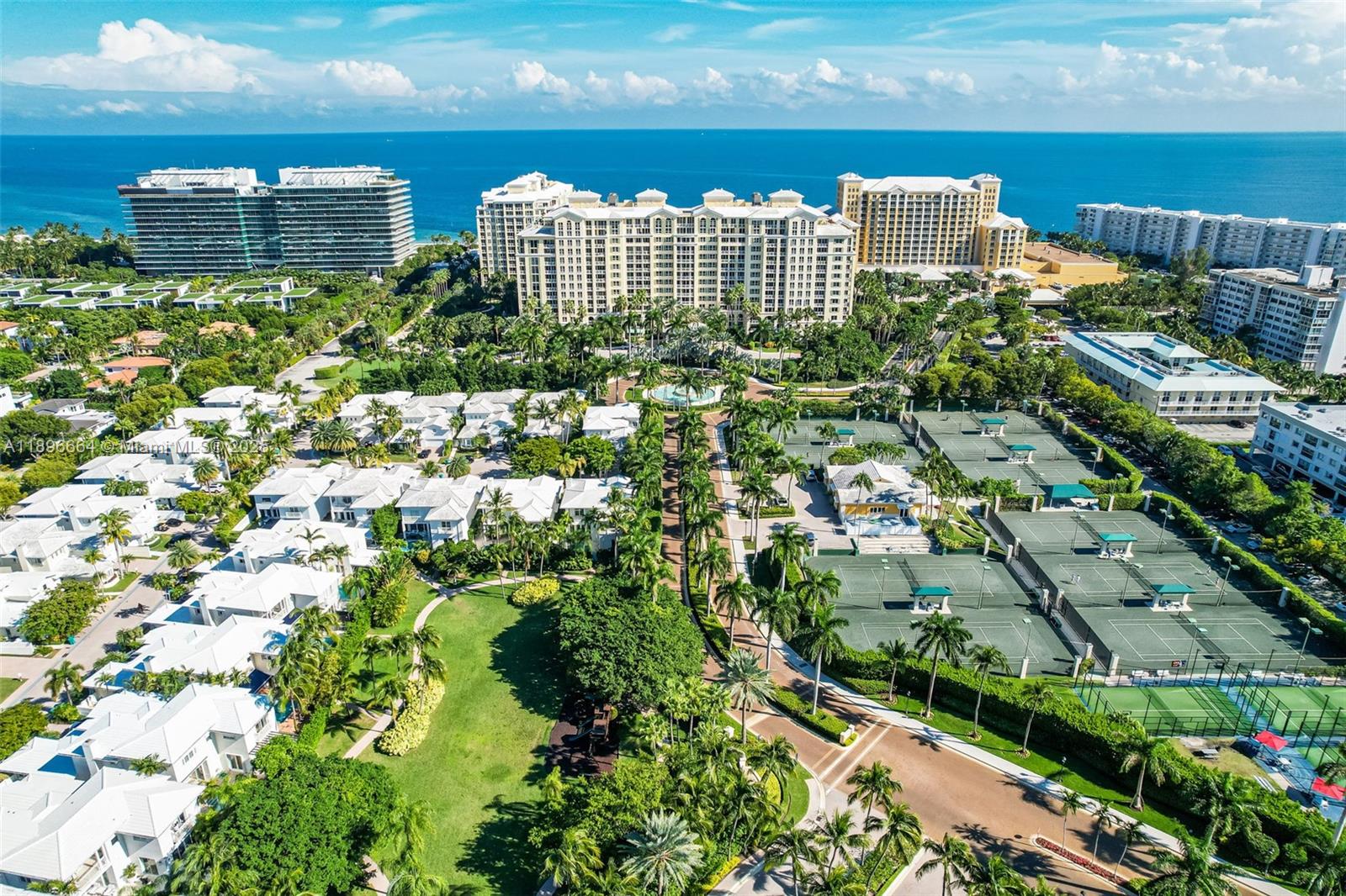 445 Grand Bay Dr #1001 Key Biscayne, FL 33149 445 Grand Bay Dr #1001 Key Biscayne, FL 33149