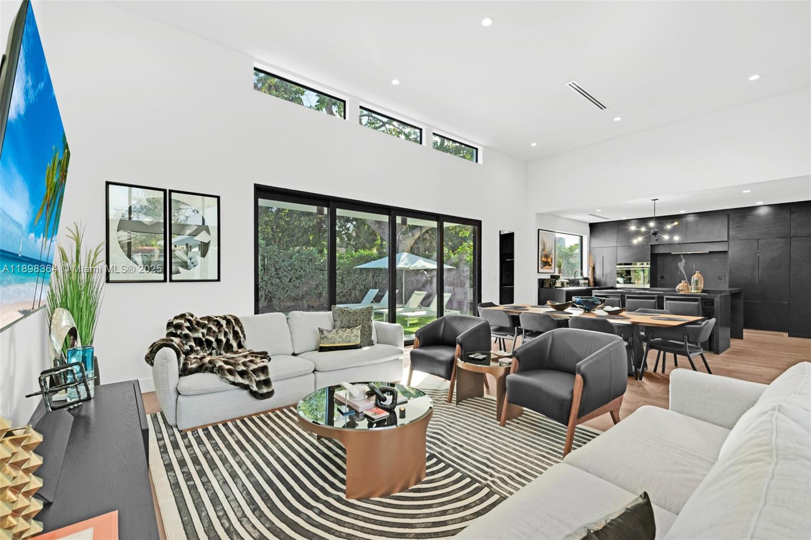 530 NW 41st St Miami, FL 33127