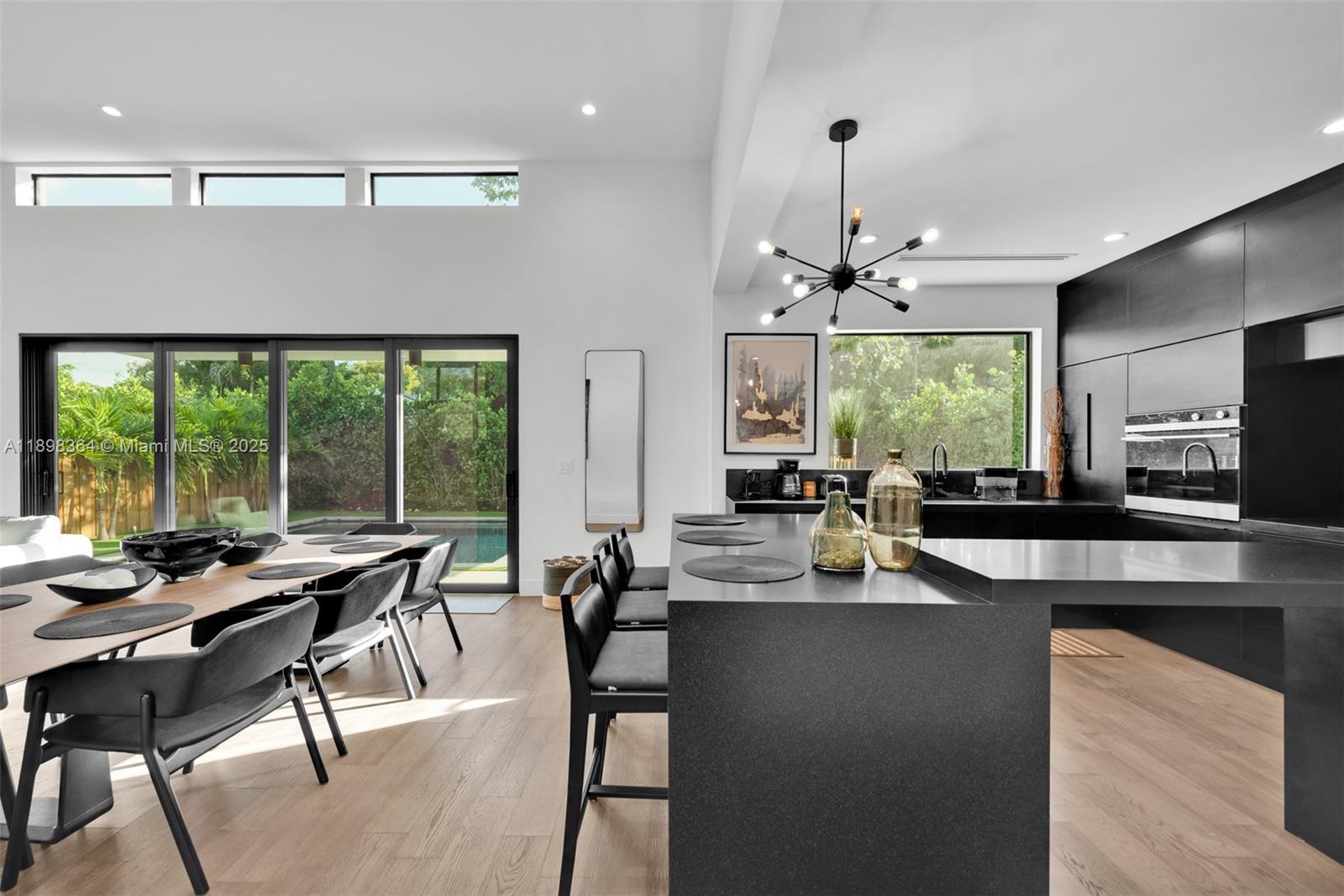 530 NW 41st St Miami, FL 33127