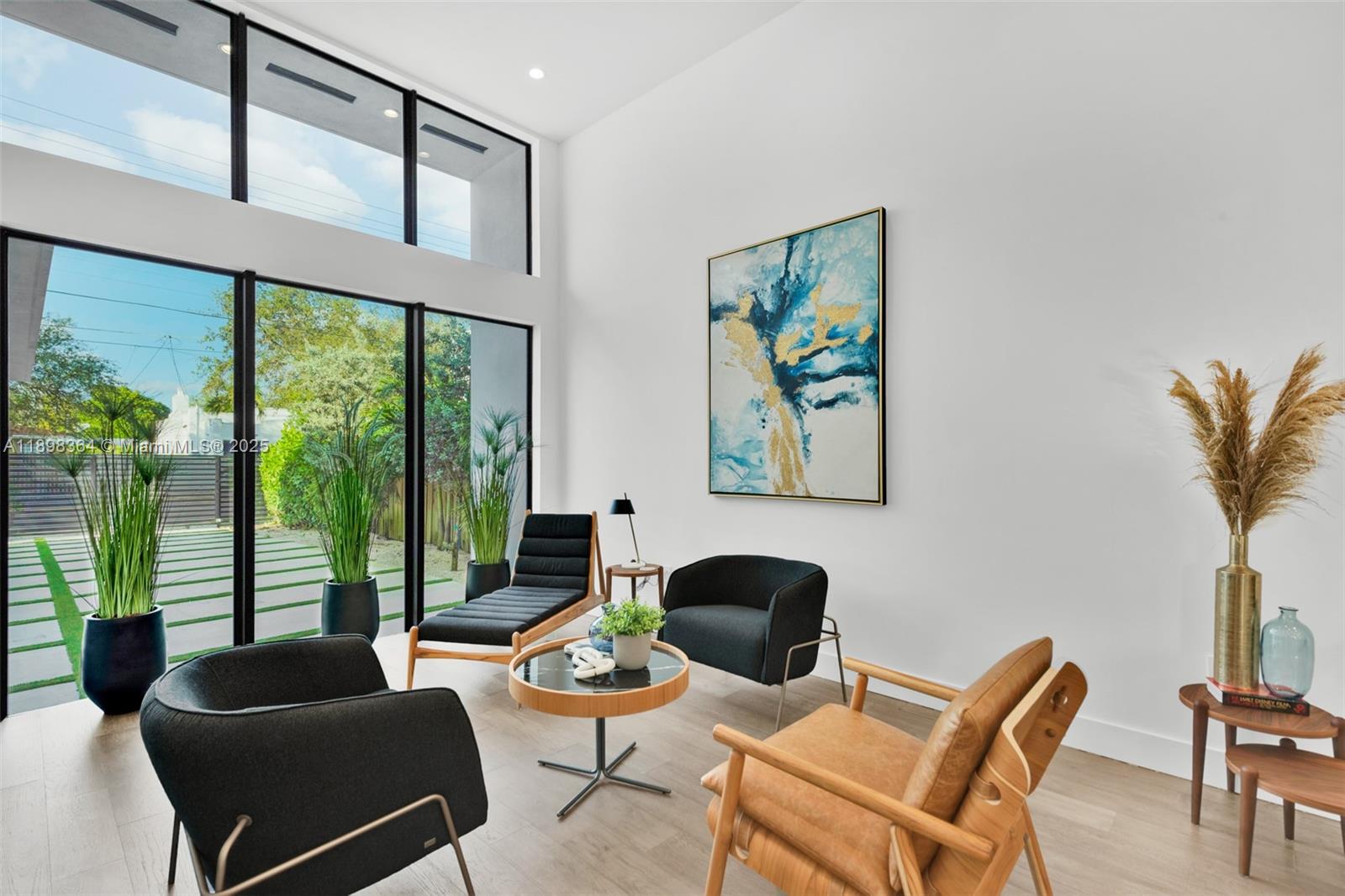 530 NW 41st St Miami, FL 33127