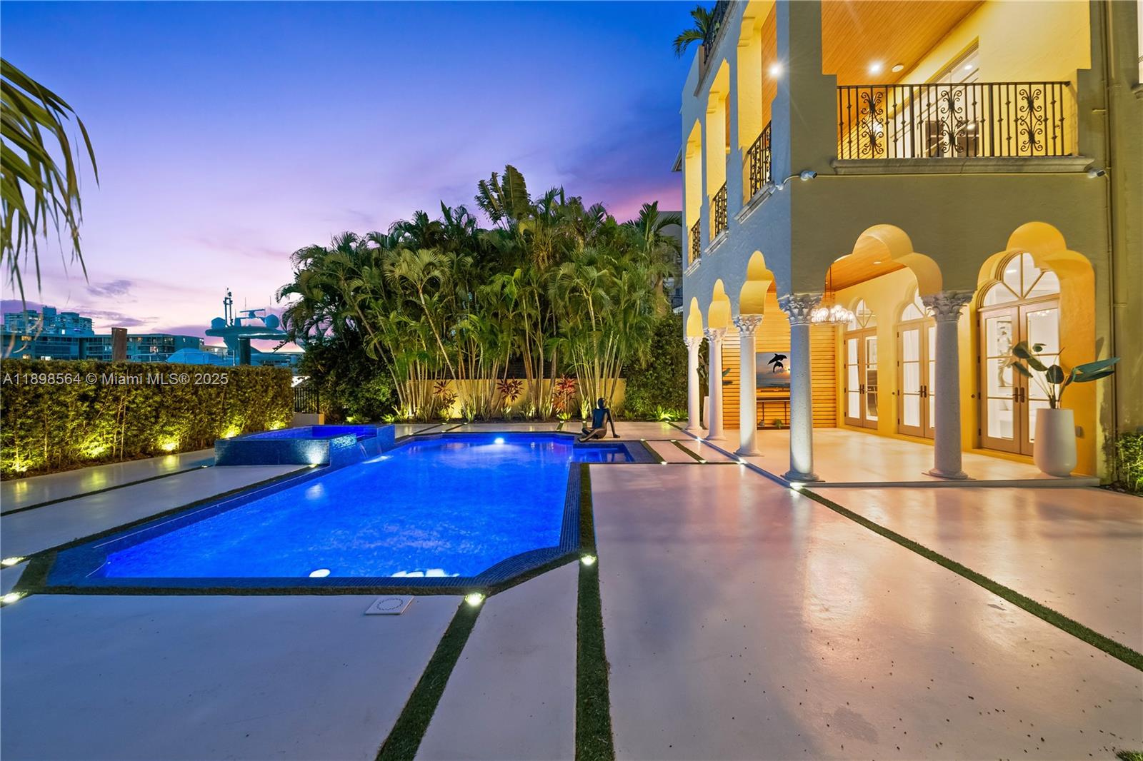 1530 Island Blvd Aventura, FL 33160 1530 Island Blvd Aventura, FL 33160