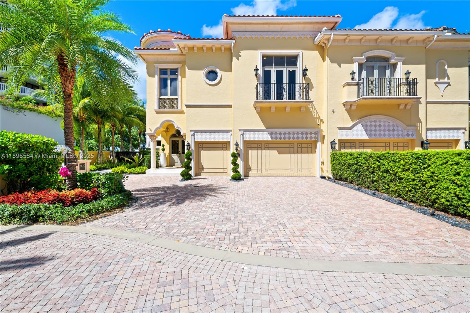 1530 Island Blvd Aventura, FL 33160 1530 Island Blvd Aventura, FL 33160
