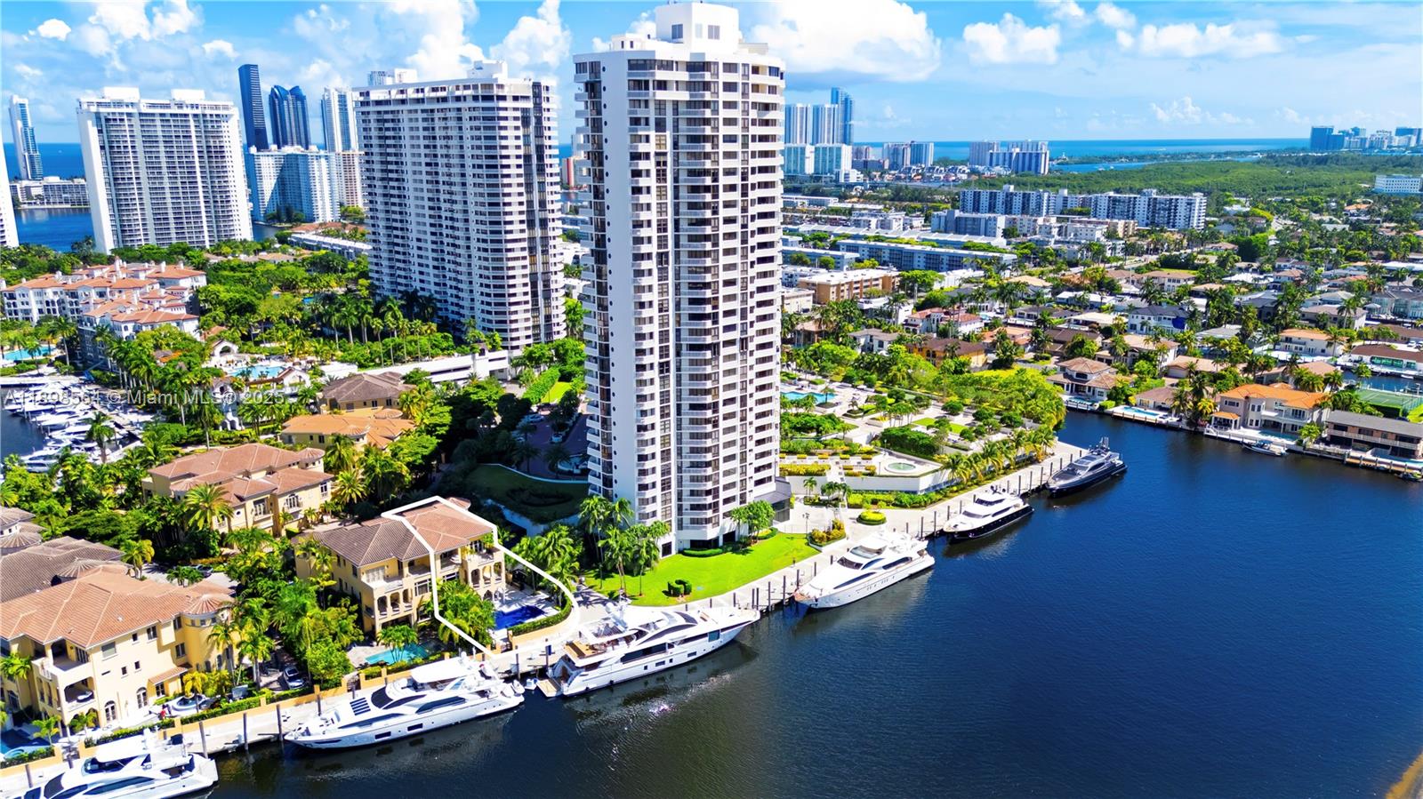 1530 Island Blvd Aventura, FL 33160 1530 Island Blvd Aventura, FL 33160