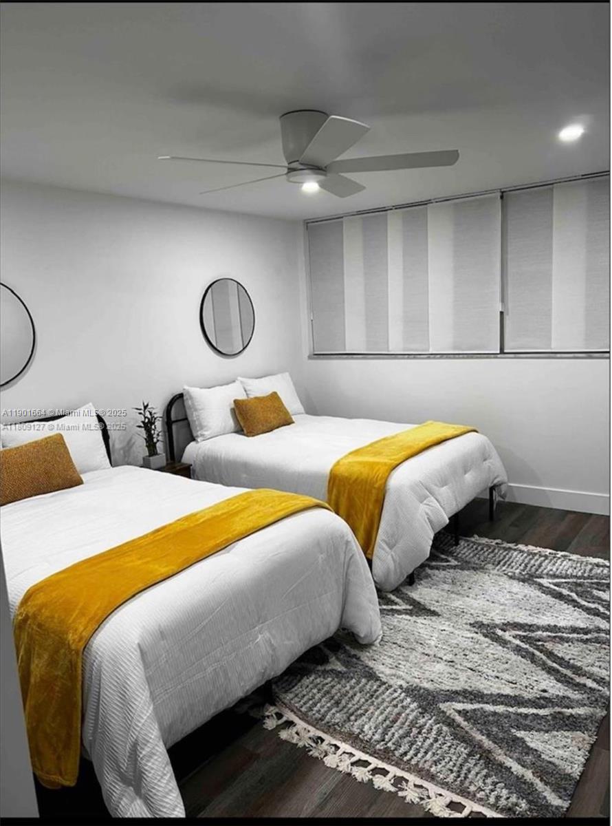 700 NW 214th St #719