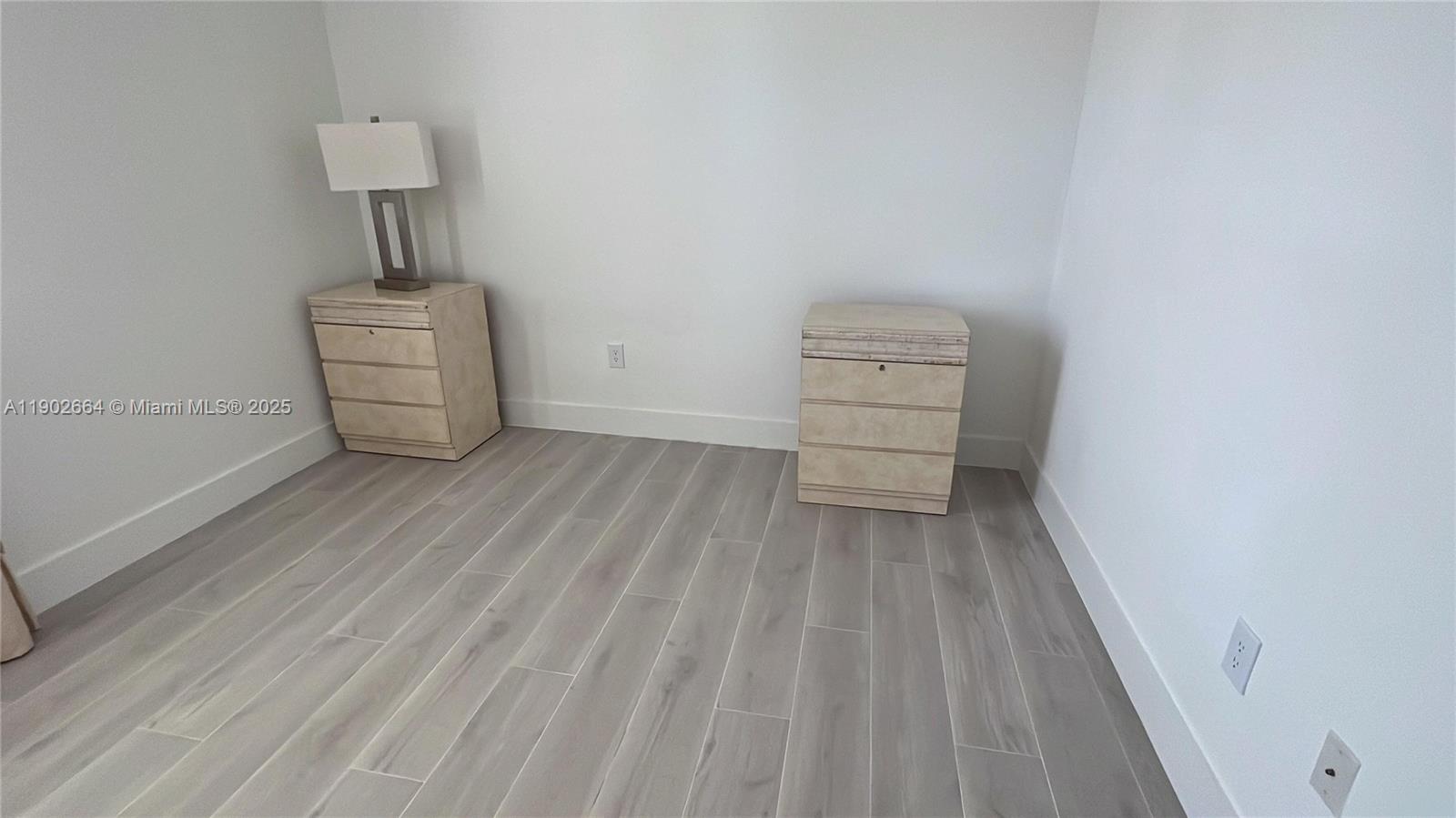 image Porto Bellagio Condo9