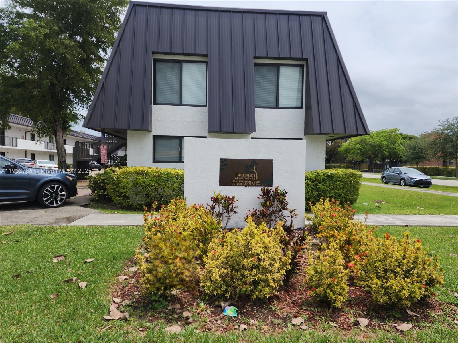 19600 SW 110th Ct #207