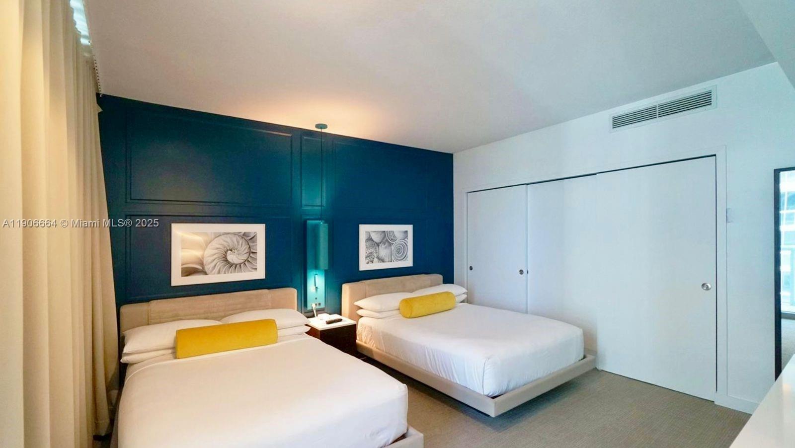 image Sole On The Ocean12