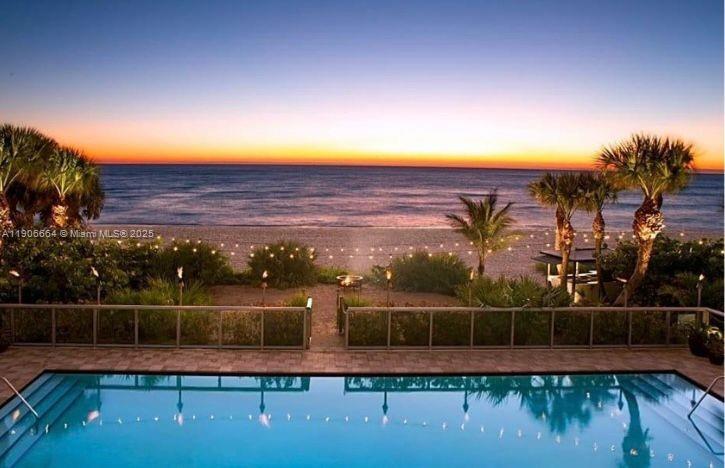 image Sole On The Ocean18