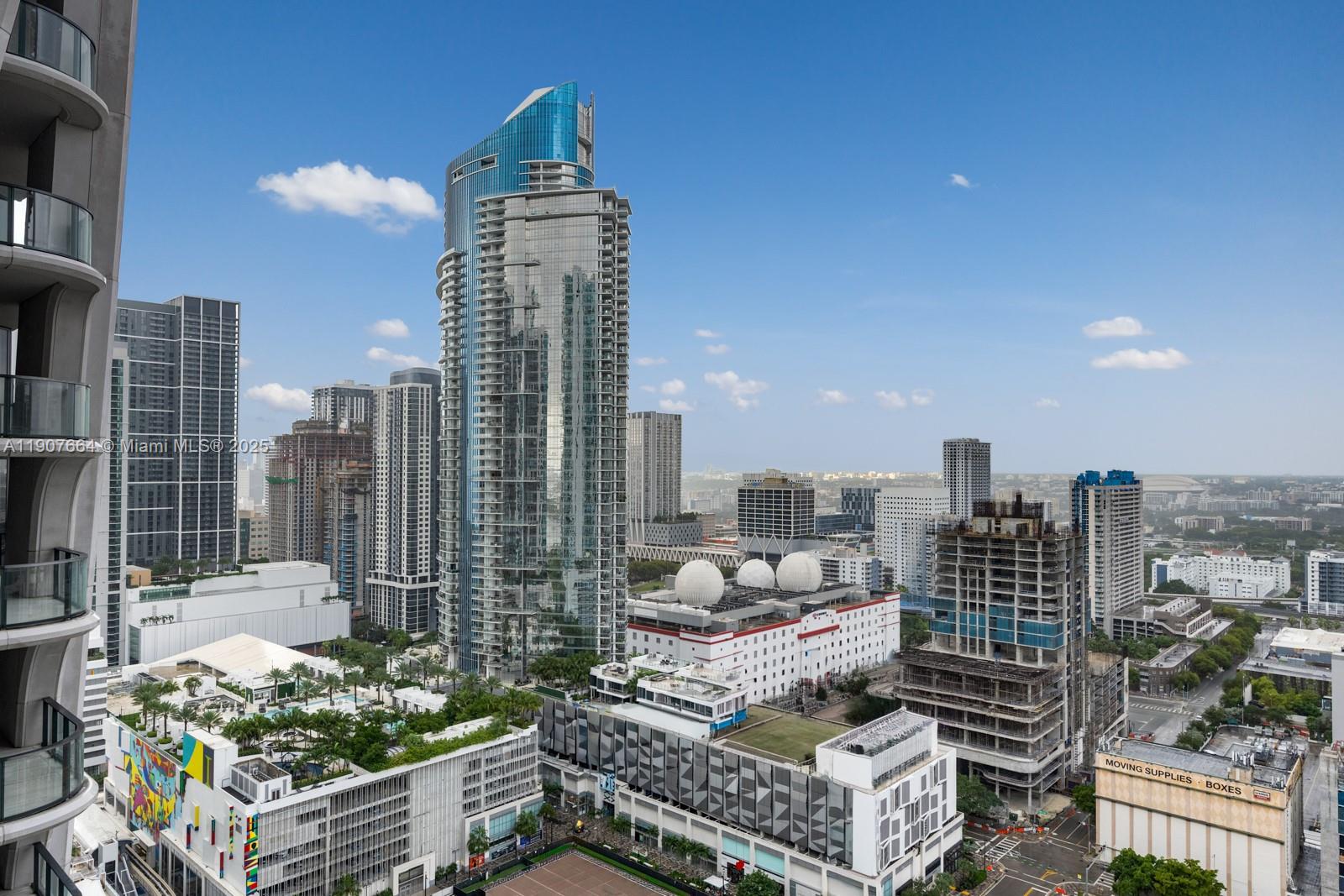 image Ten Museum Pk8