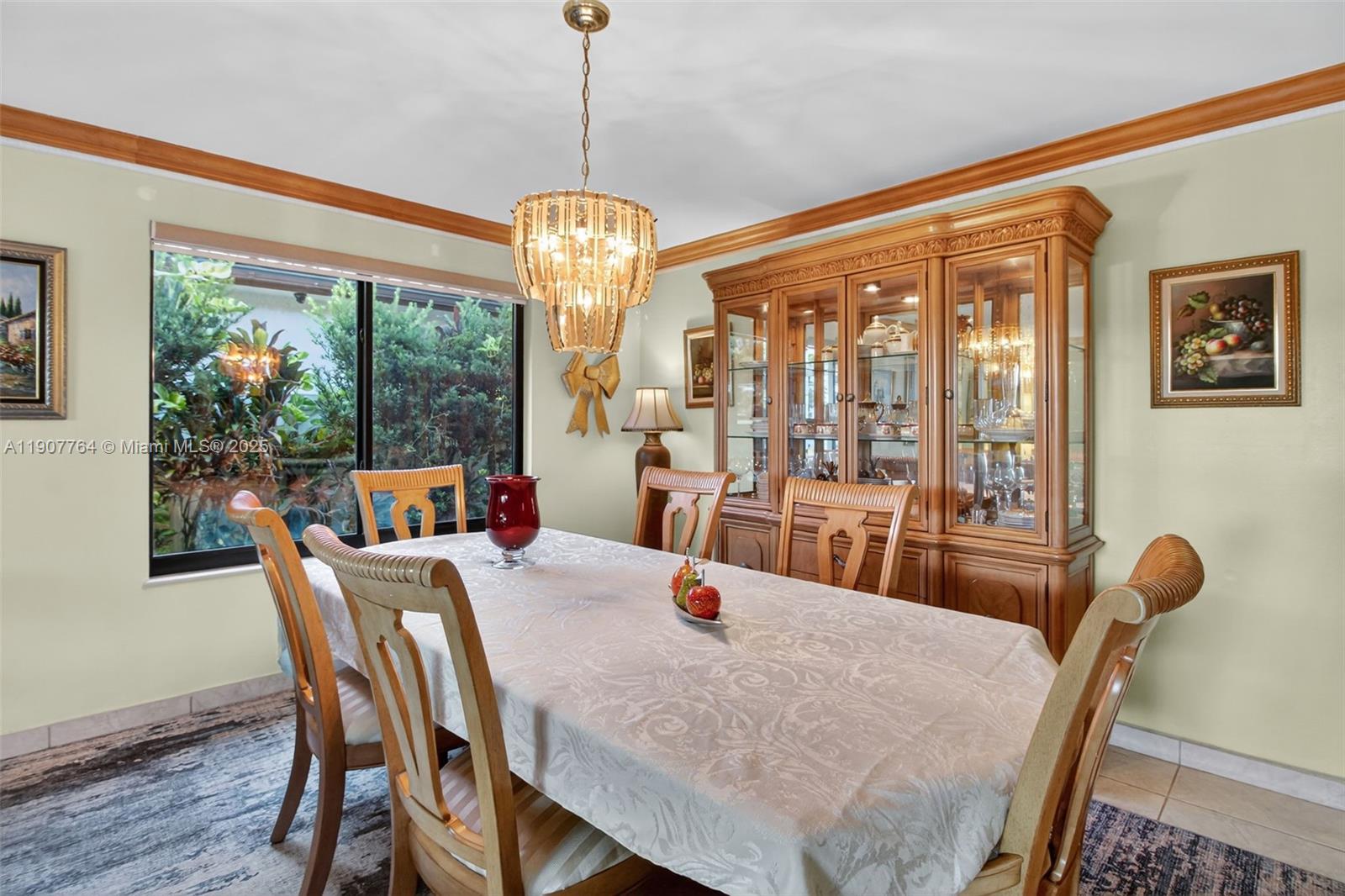 15010 Dunbarton Pl Miami Lakes, FL 33016