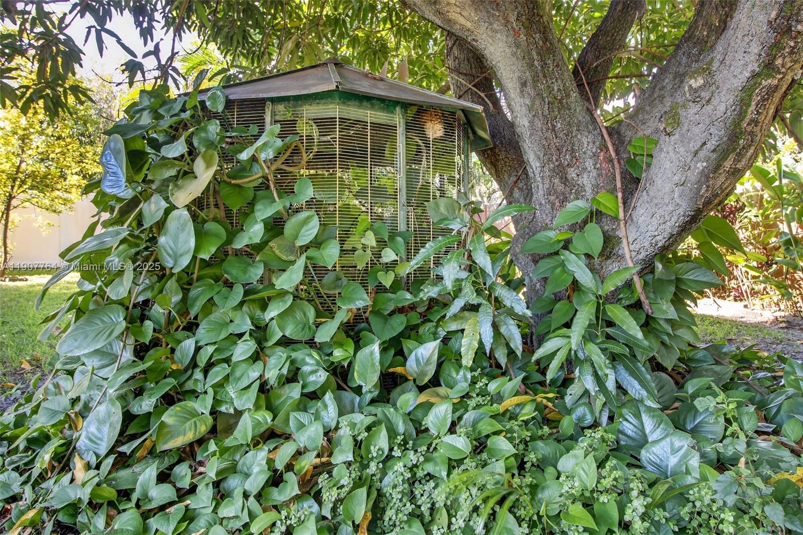 15010 Dunbarton Pl Miami Lakes, FL 33016