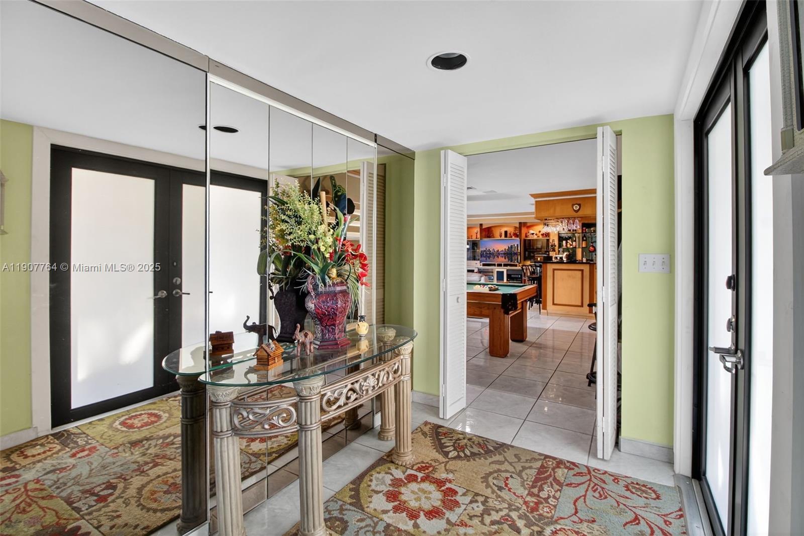 15010 Dunbarton Pl Miami Lakes, FL 33016