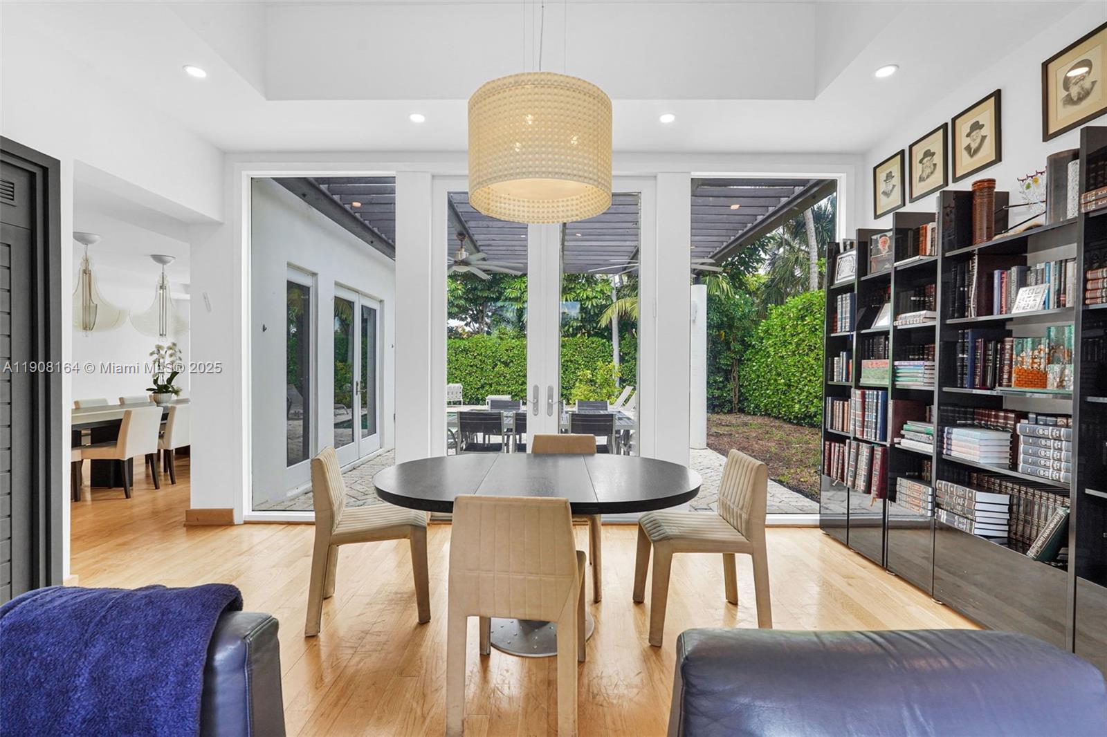 145 Biscay Dr Bal Harbour, FL 33154