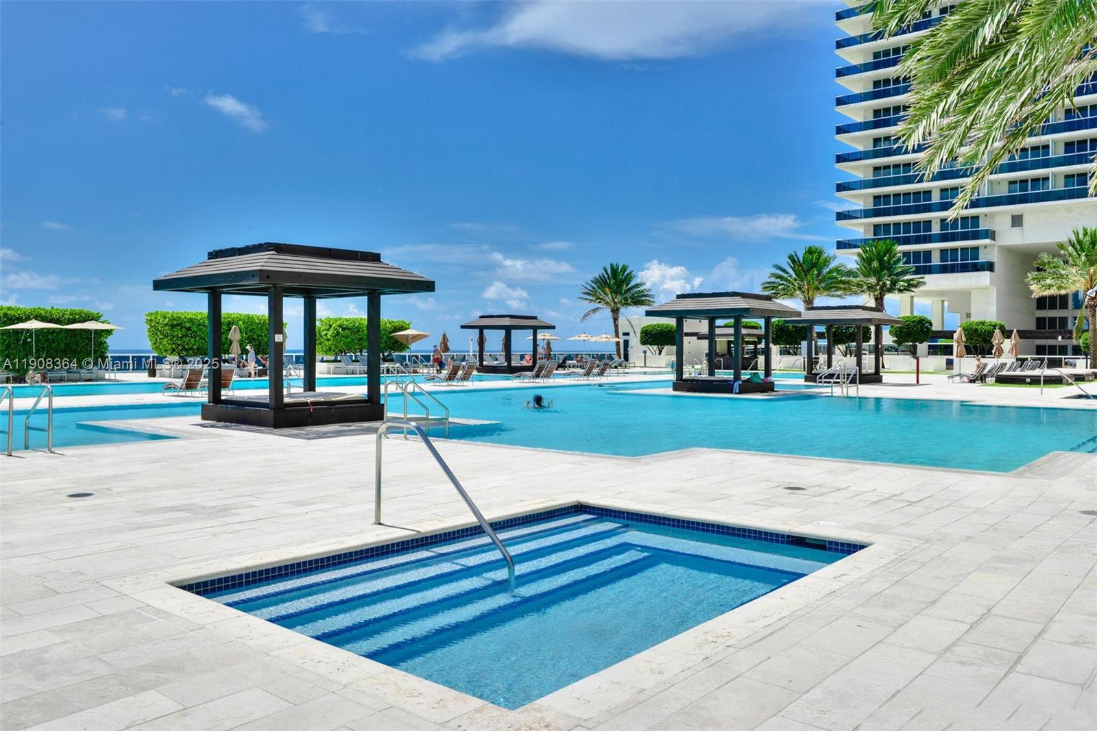 1800 S Ocean Dr #2603 Hallandale Beach, FL 33009
