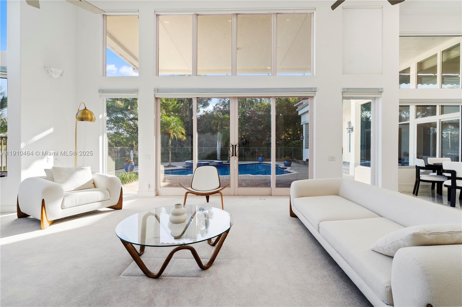 2939 Paddock Ln Weston, FL 33331